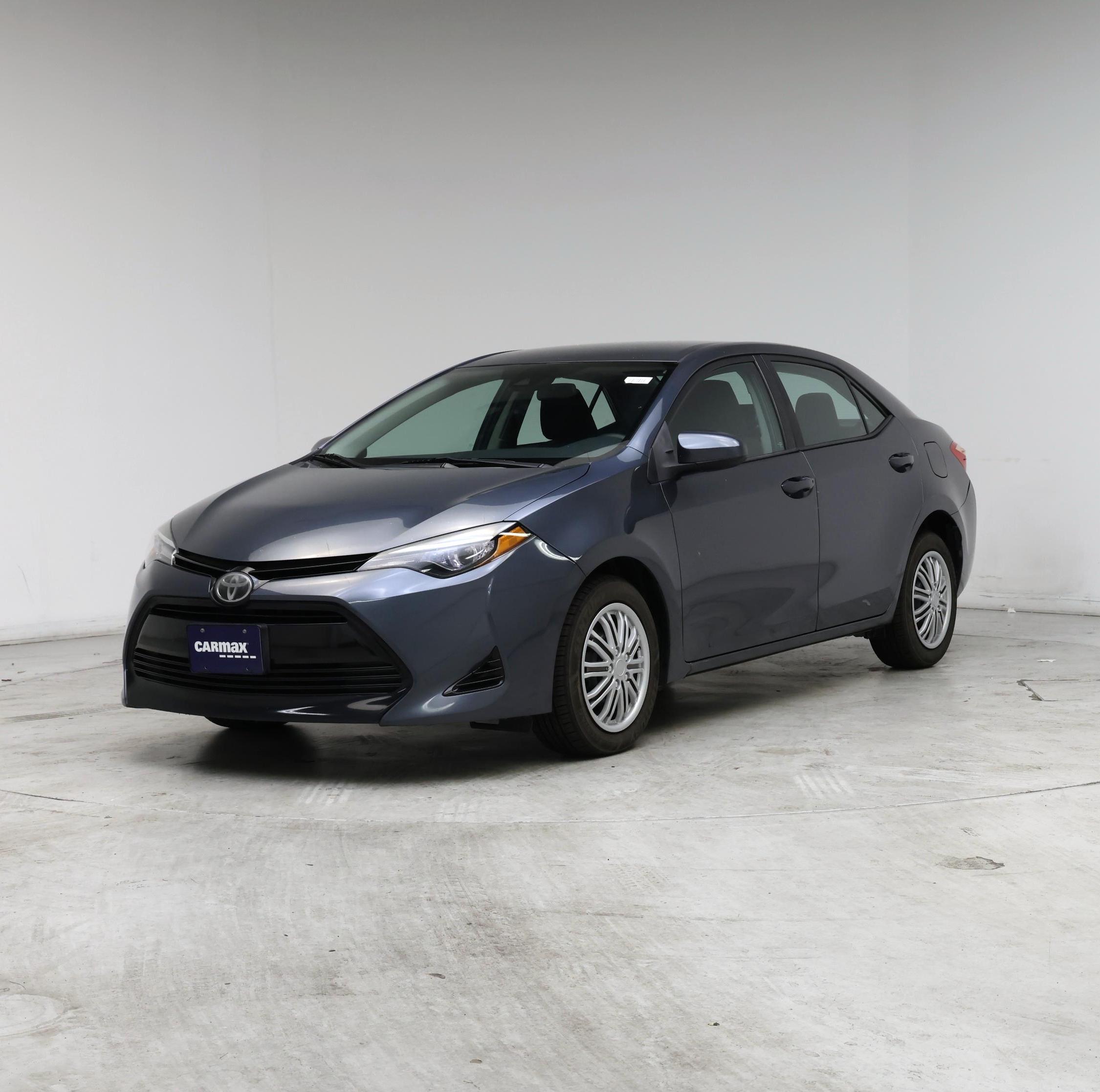 Thumbnail: 2017 Toyota Corolla - 4