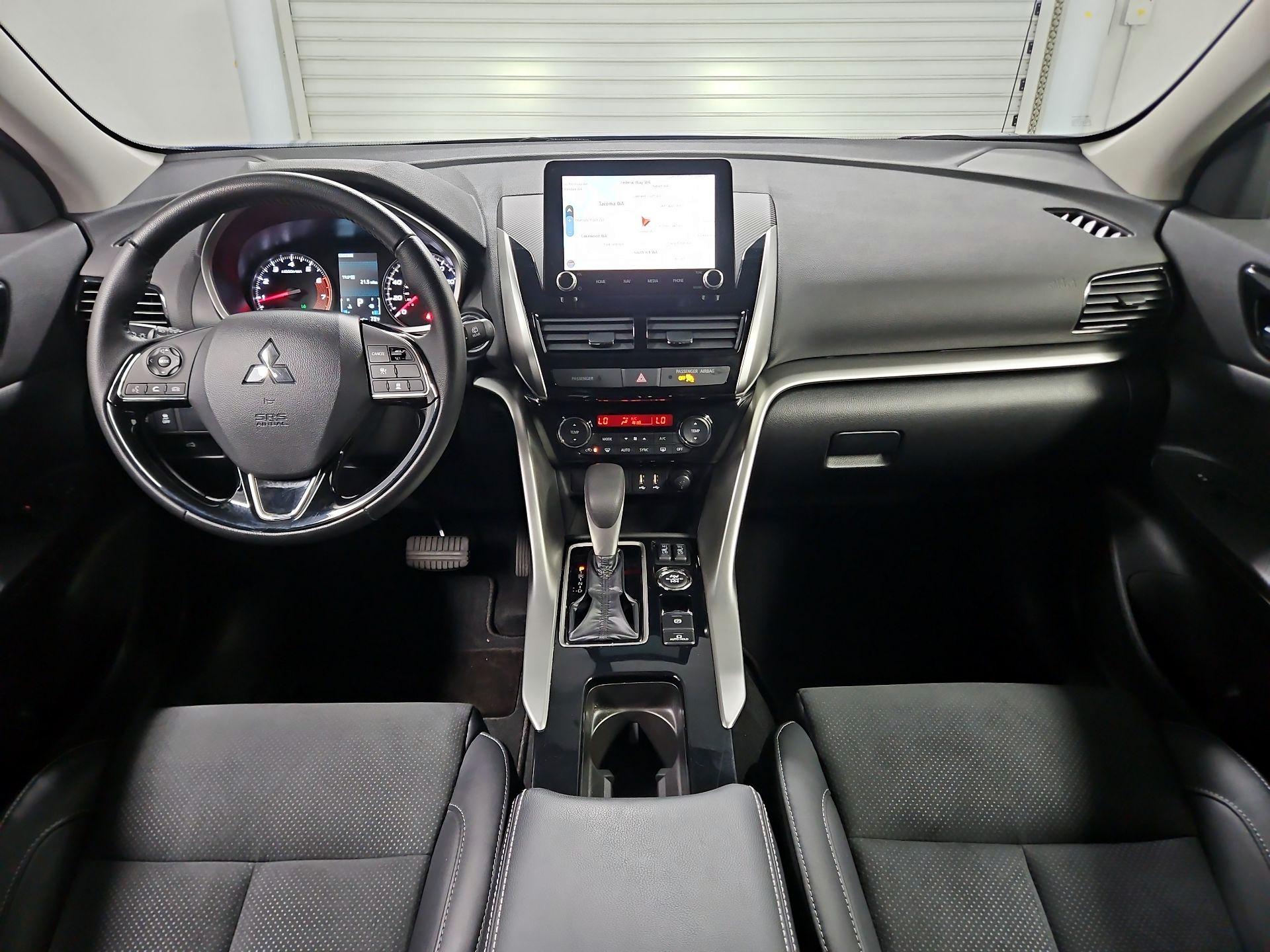 Thumbnail: 2024 Mitsubishi Eclipse Cross - 9