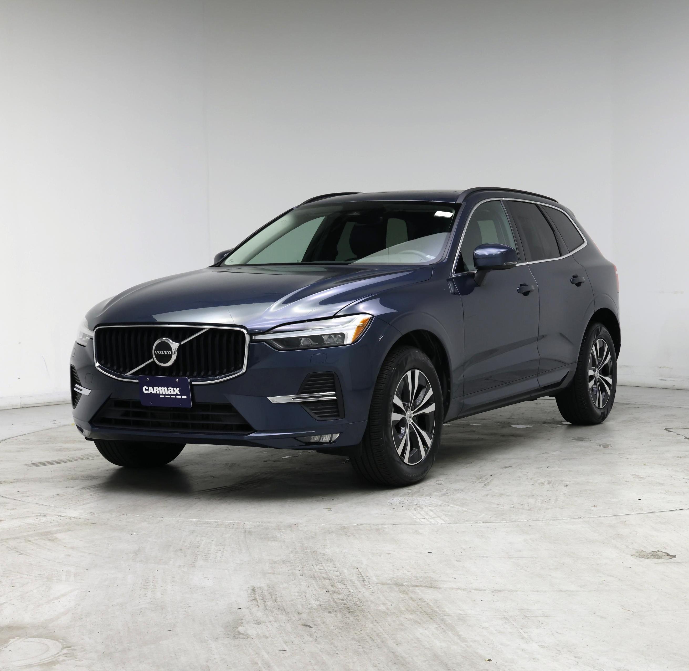 Thumbnail: 2023 Volvo XC60 - 4