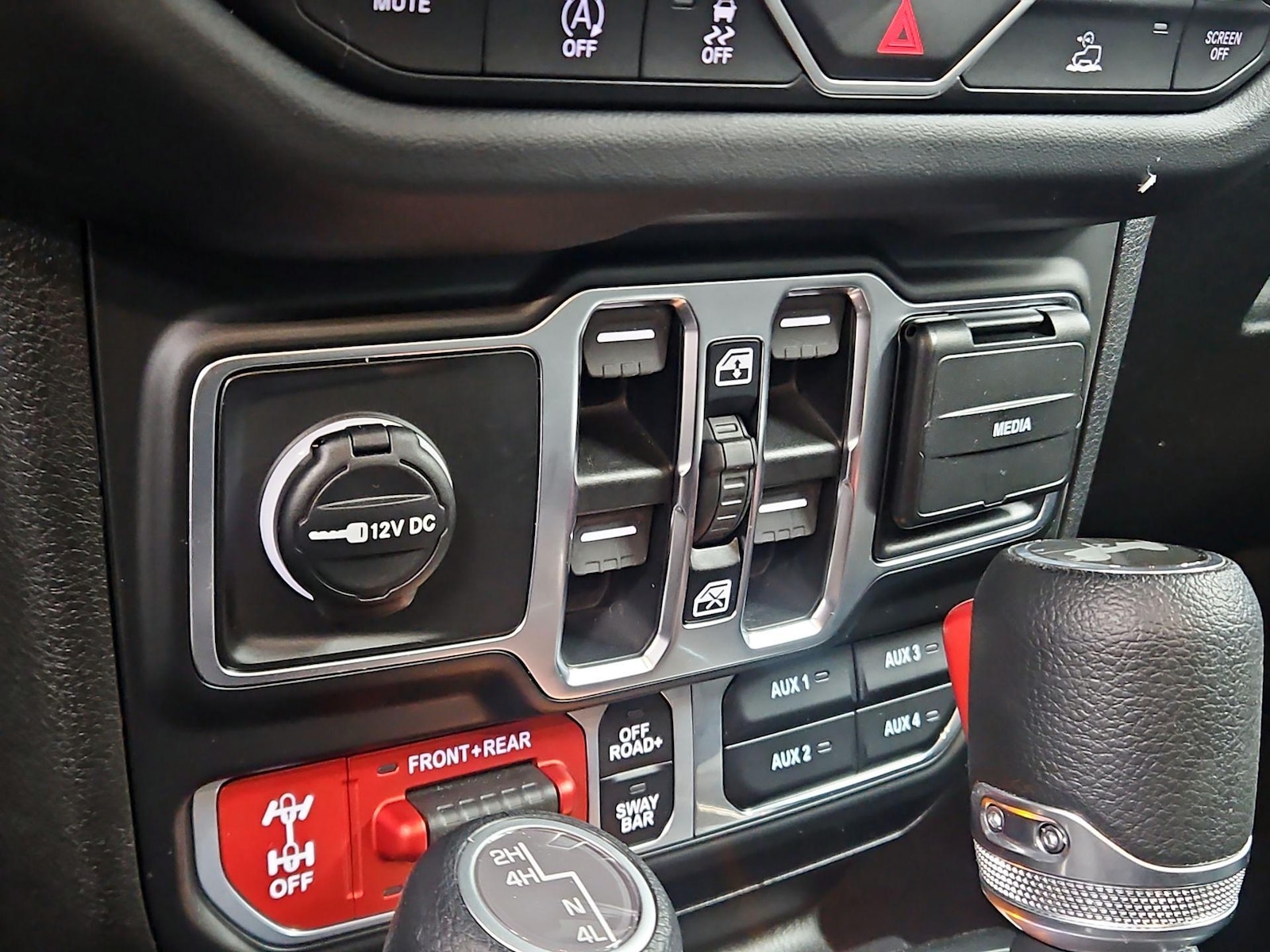 2026 Jeep Wrangler 4-Door Rubicon - Photo 19