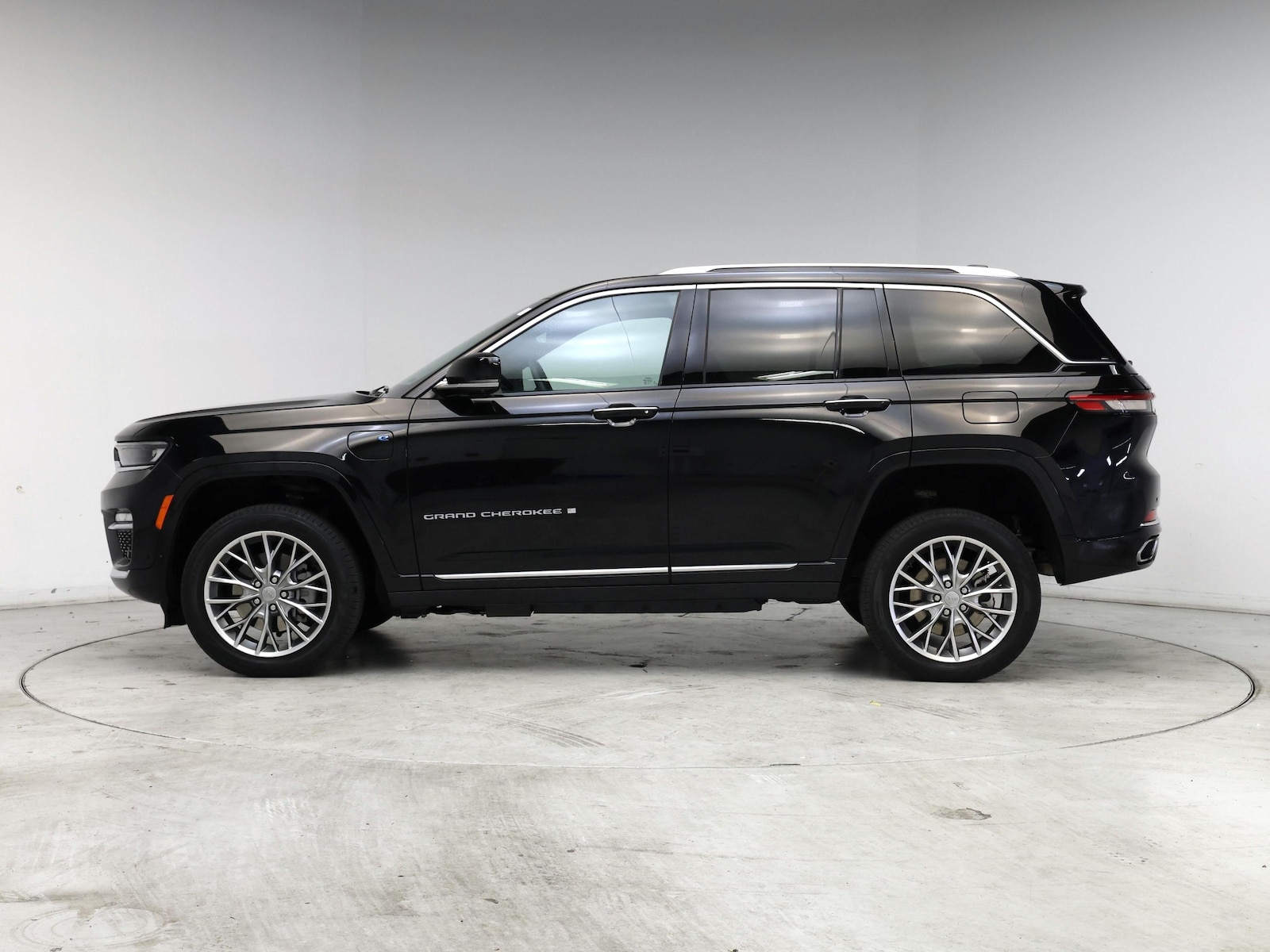 2022 Jeep Grand Cherokee Summit Reserve 4xe - Photo 4