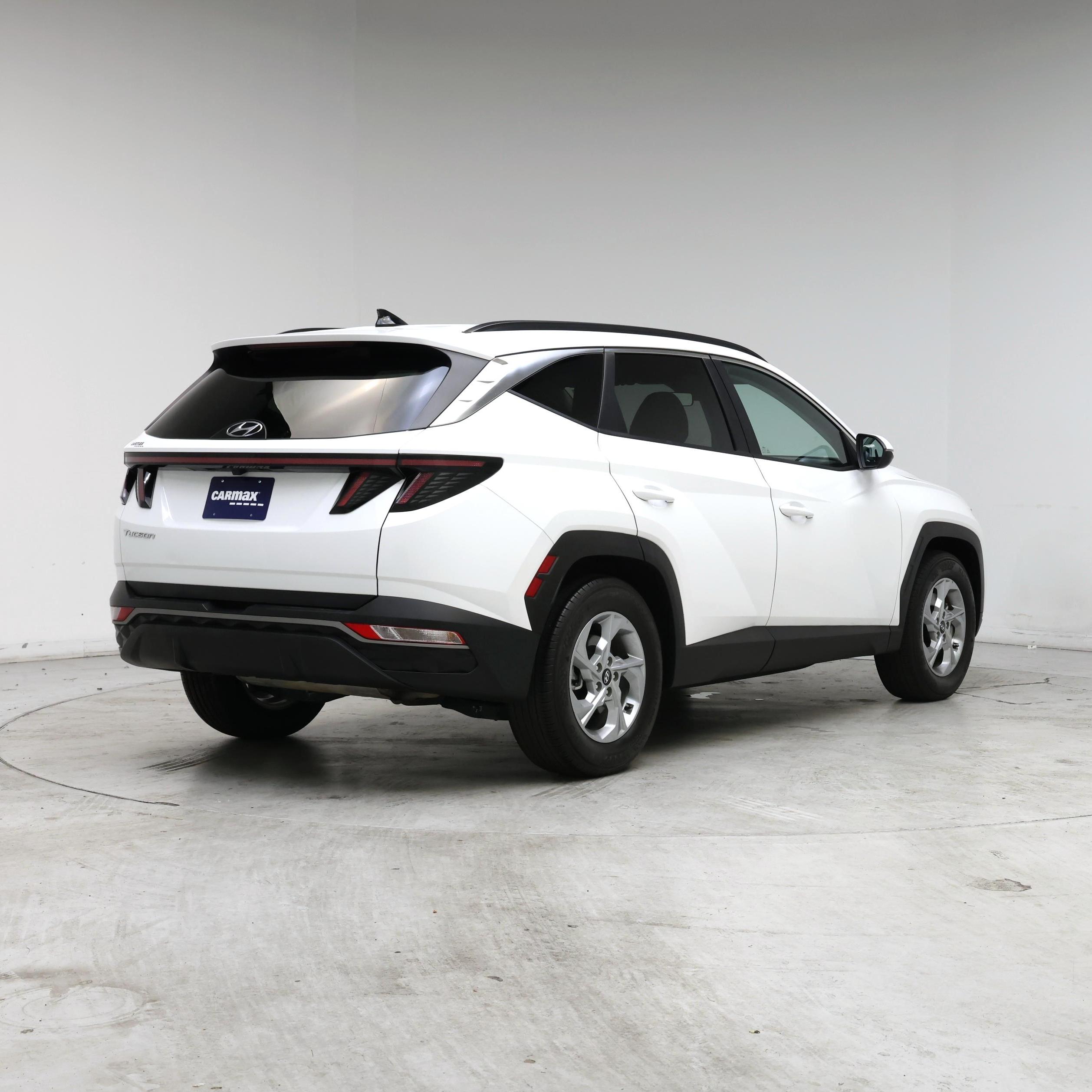 Thumbnail: 2023 Hyundai Tucson - 8