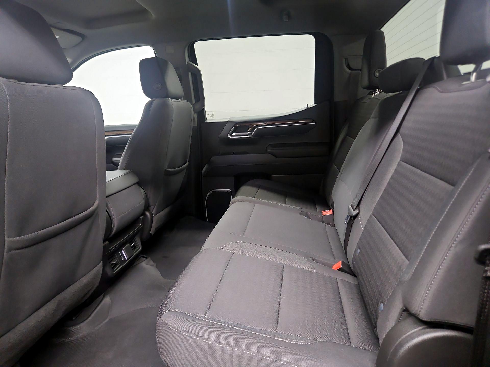Thumbnail: 2023 Chevrolet Silverado 1500 - 19