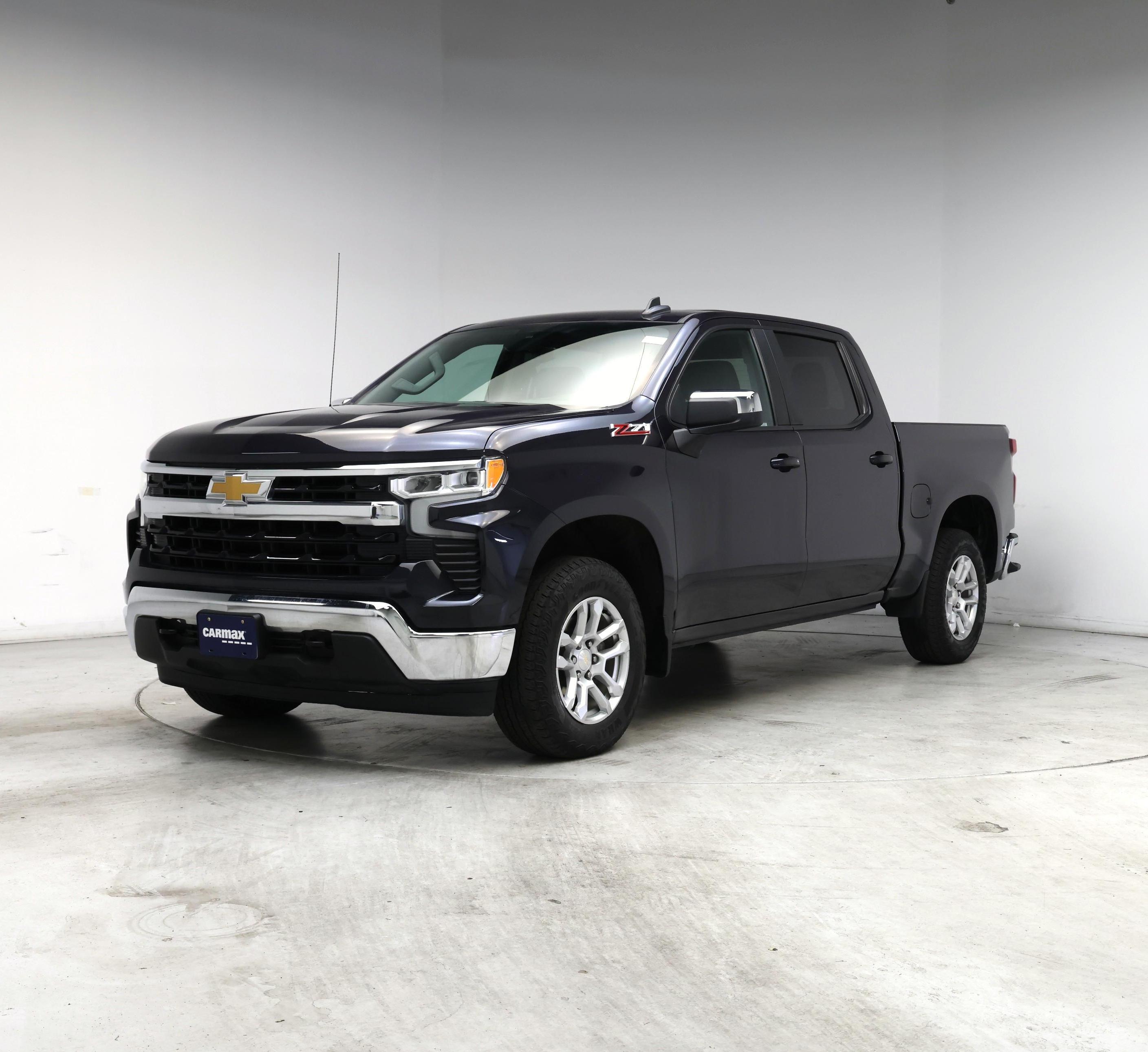 Thumbnail: 2023 Chevrolet Silverado 1500 - 4