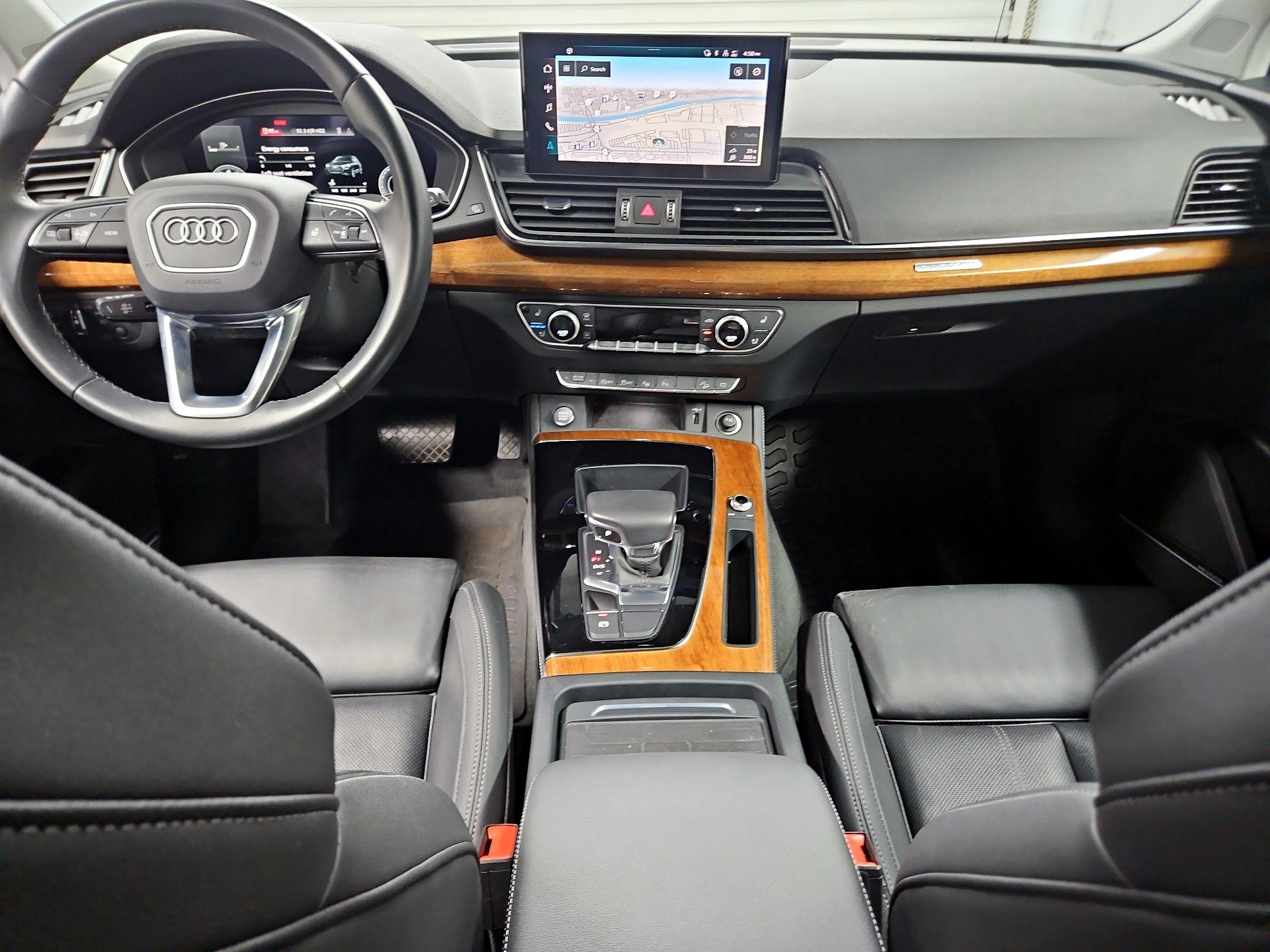 Thumbnail: 2023 Audi Q5 - 9