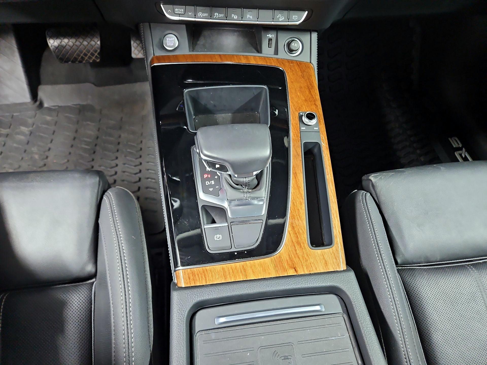 Thumbnail: 2023 Audi Q5 - 18