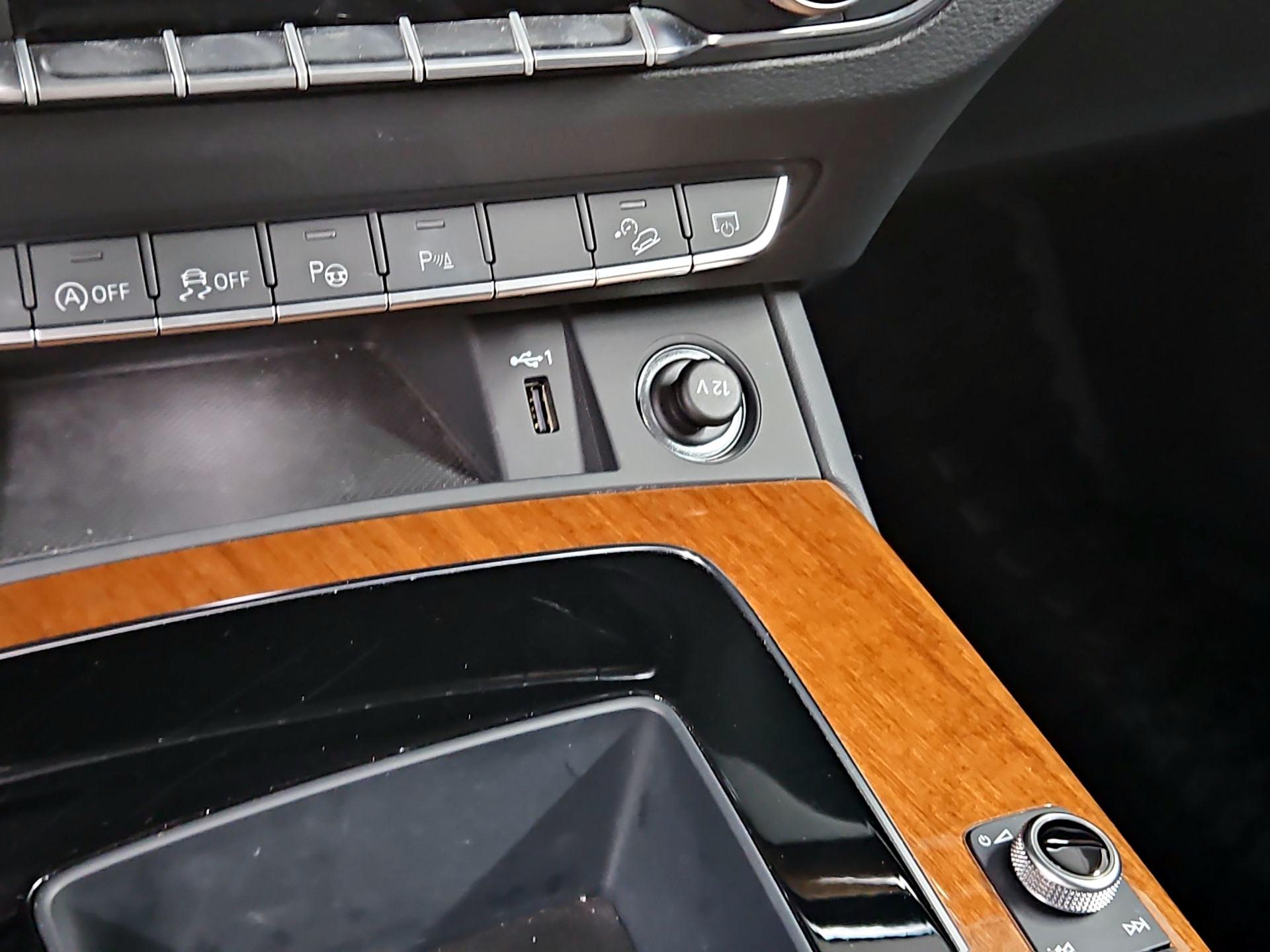 Thumbnail: 2023 Audi Q5 - 19