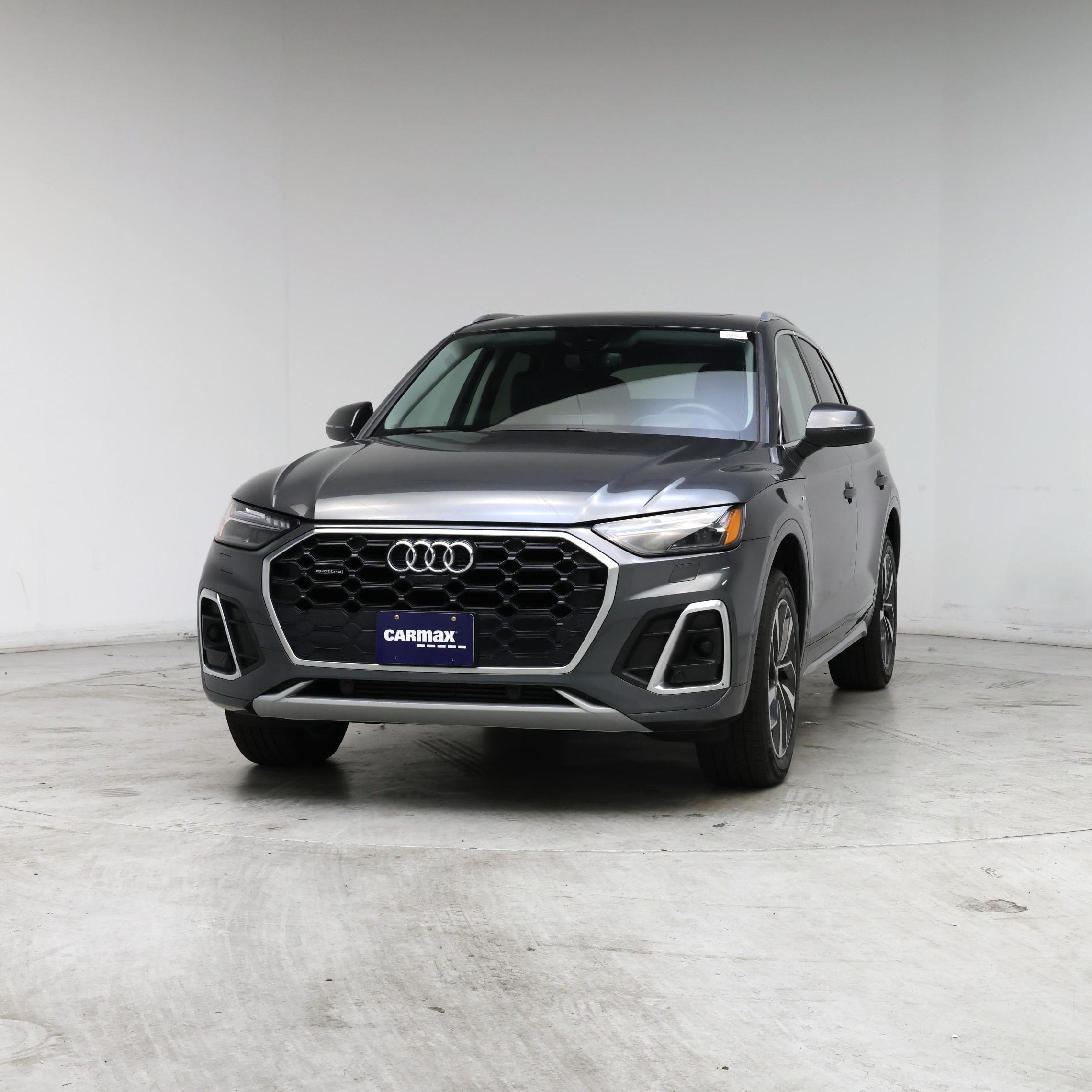 Thumbnail: 2023 Audi Q5 - 4