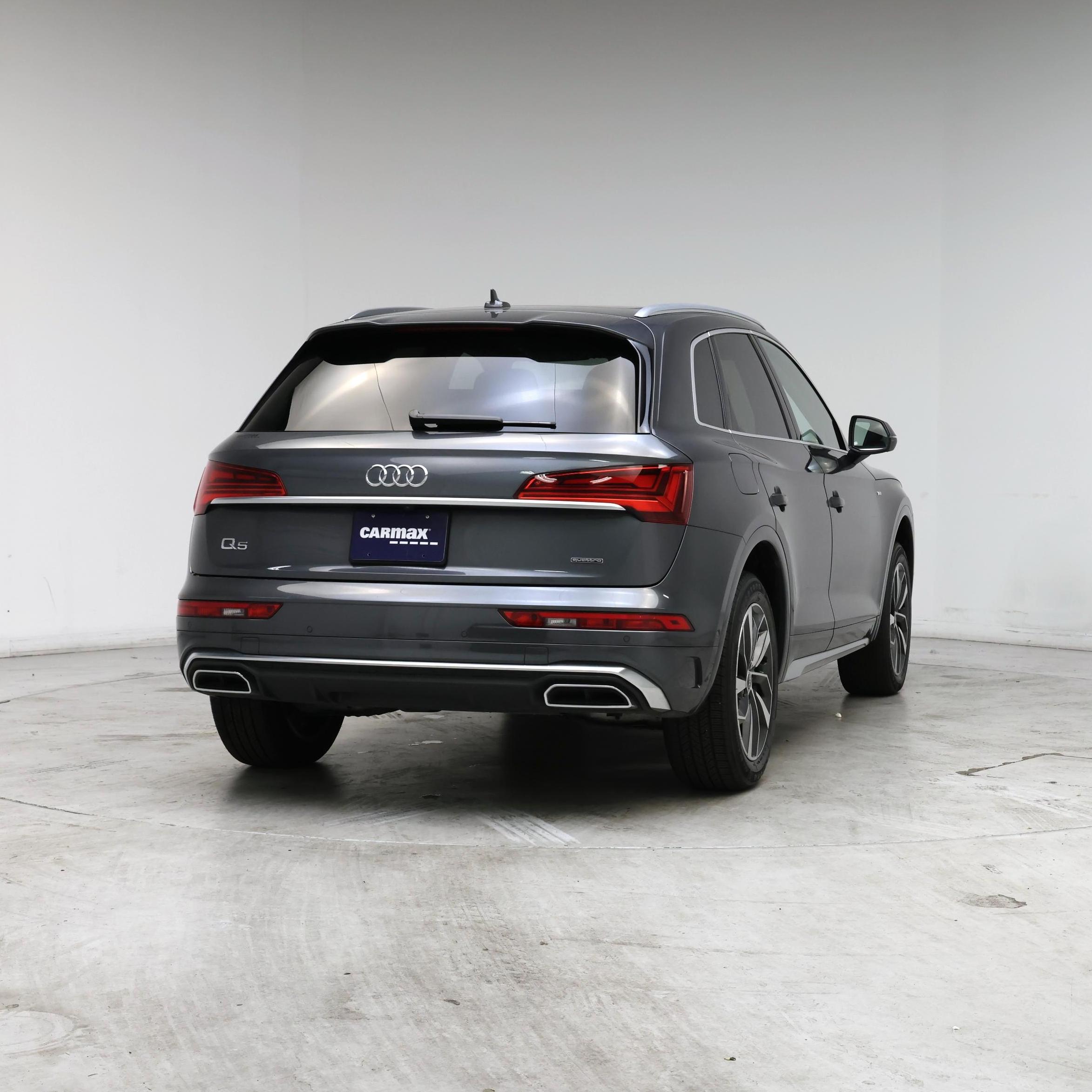 Thumbnail: 2023 Audi Q5 - 8