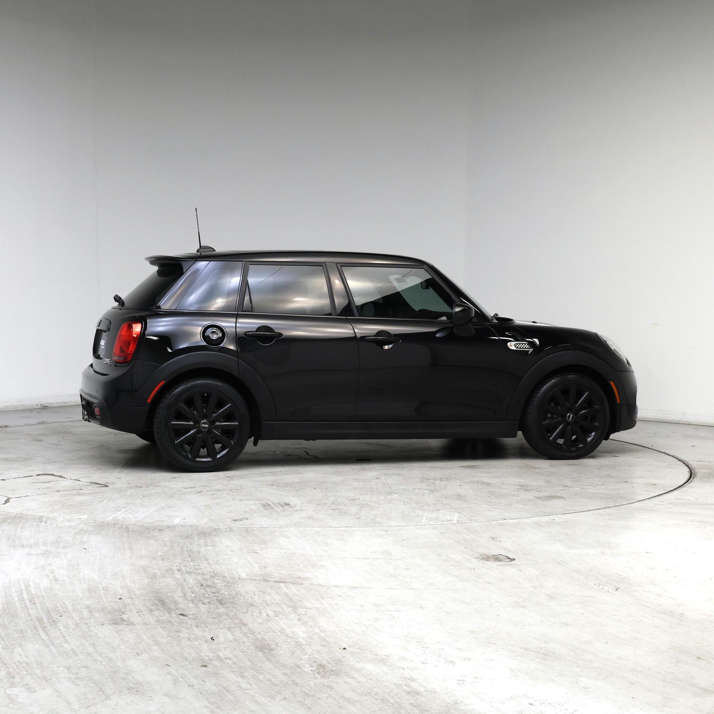 Thumbnail: 2020 MINI Cooper Hardtop - 7
