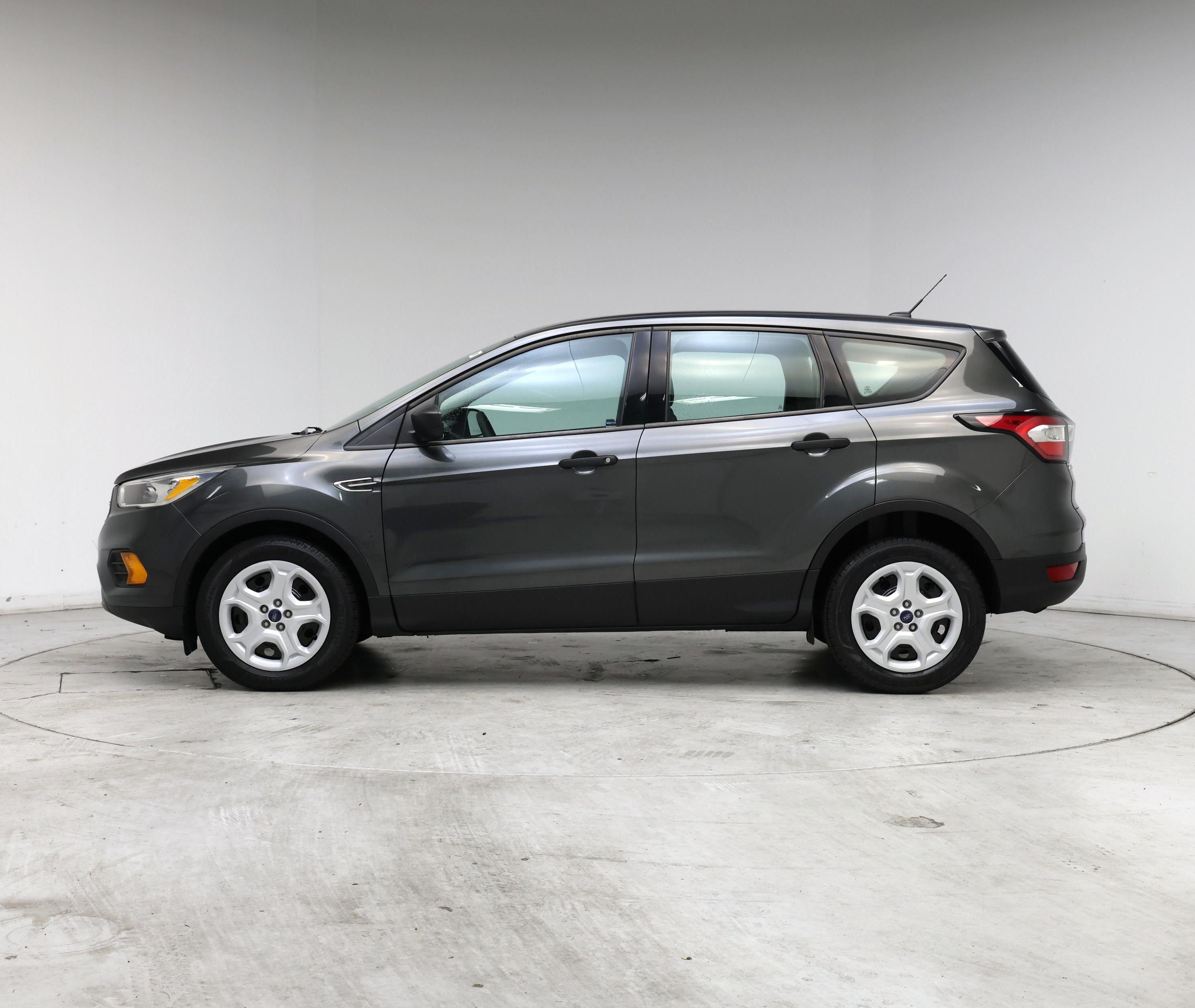 Thumbnail: 2017 Ford Escape - 3