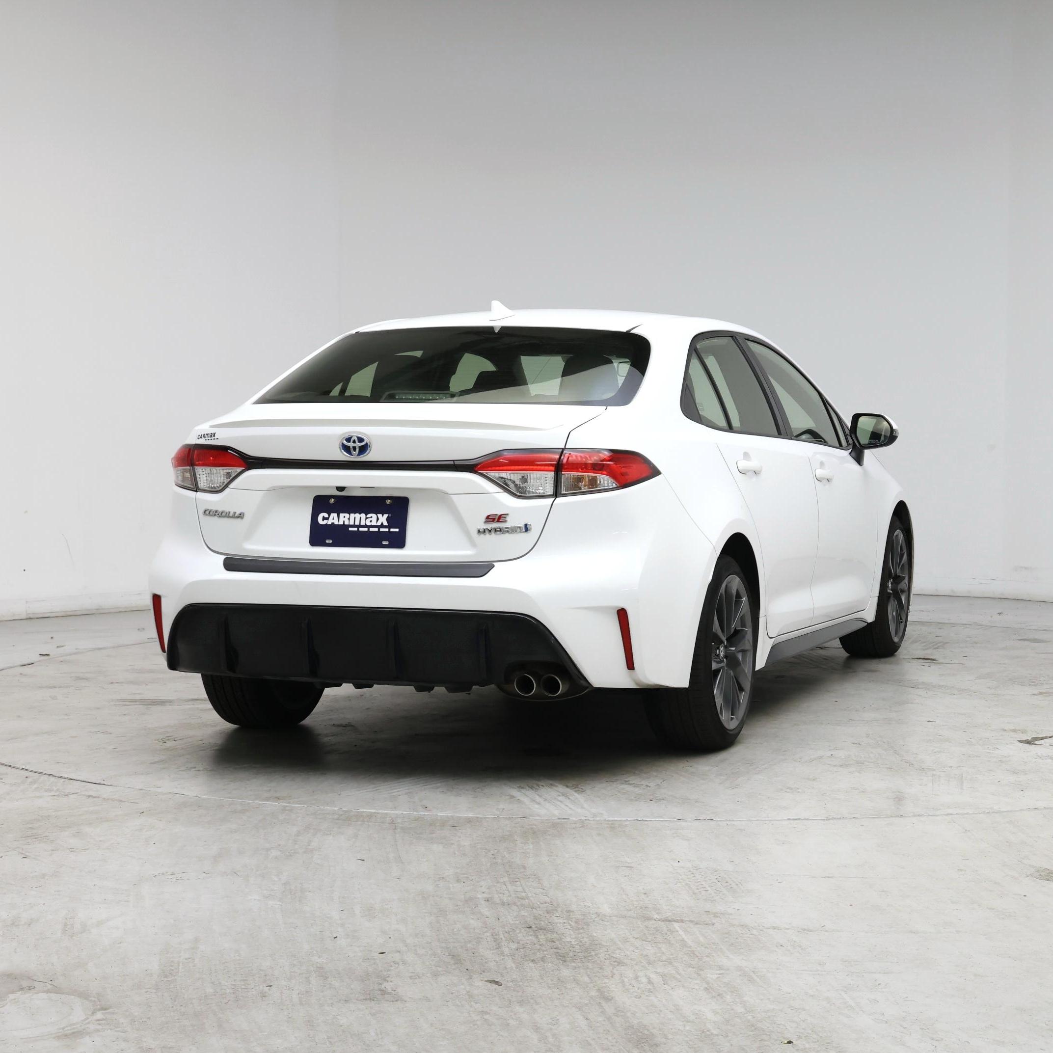 Thumbnail: 2024 Toyota Corolla - 8