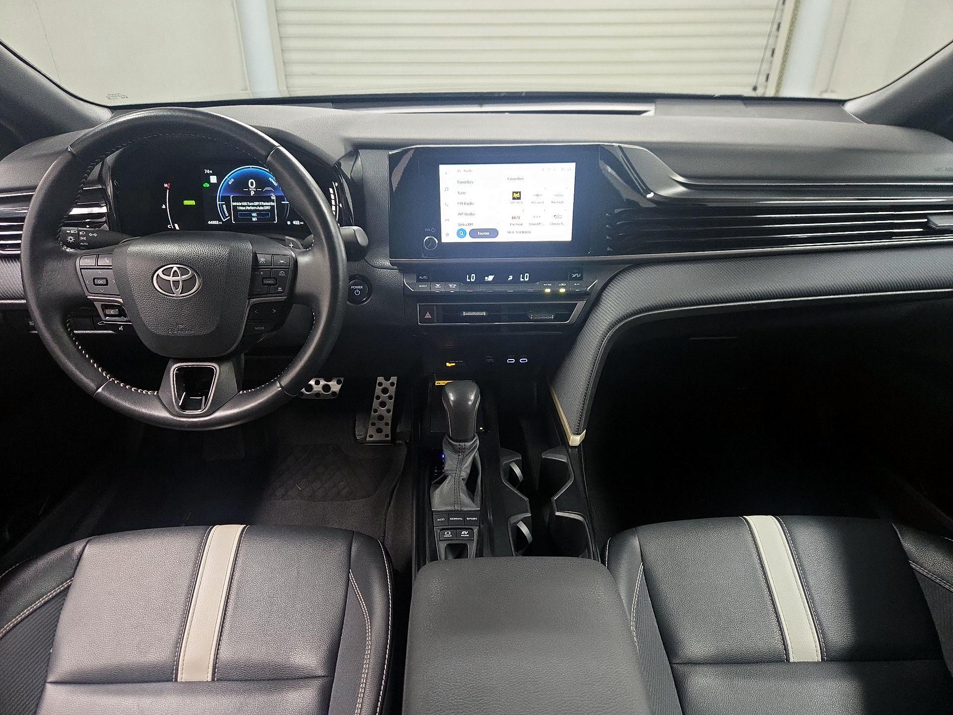 Thumbnail: 2025 Toyota Camry - 9