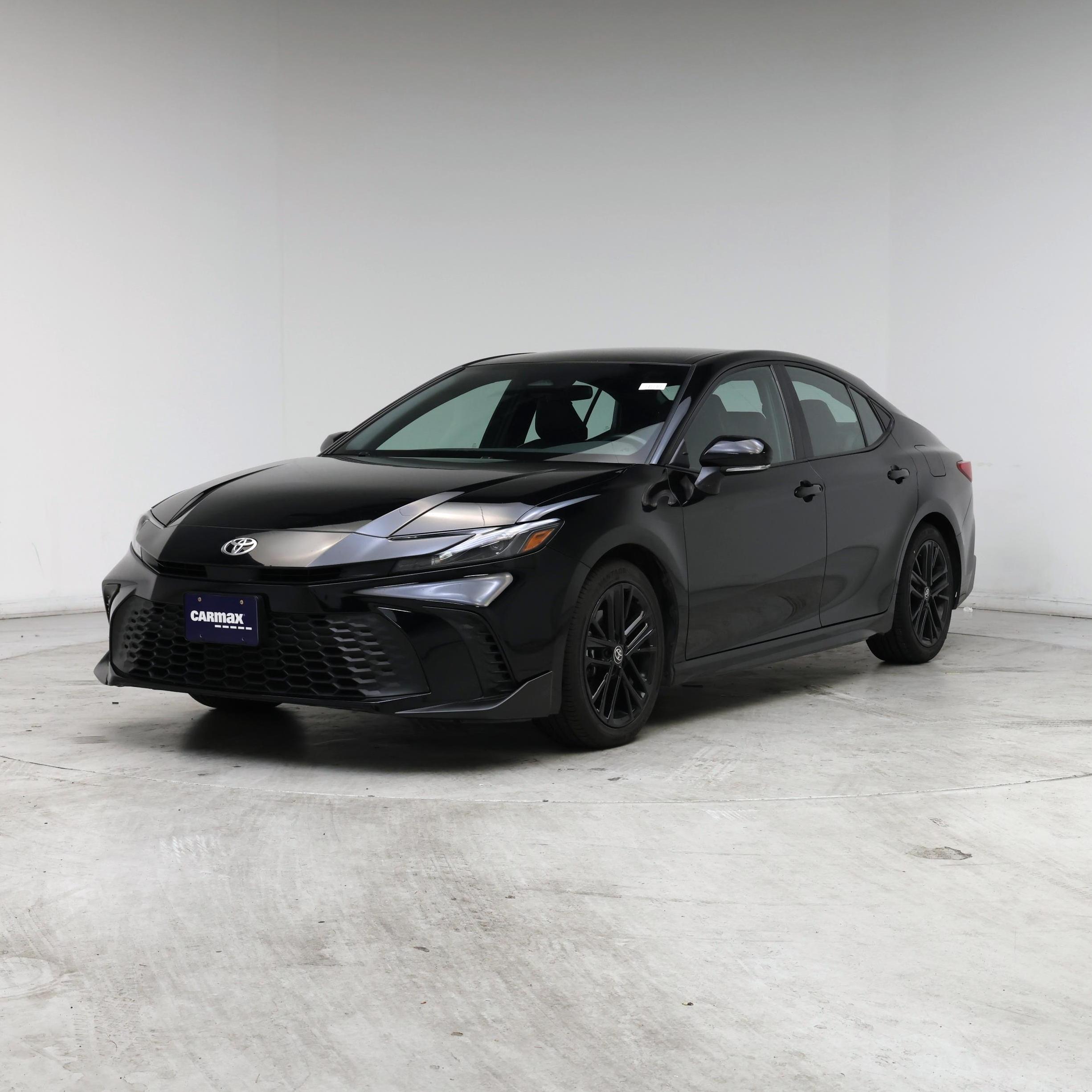 Thumbnail: 2025 Toyota Camry - 4