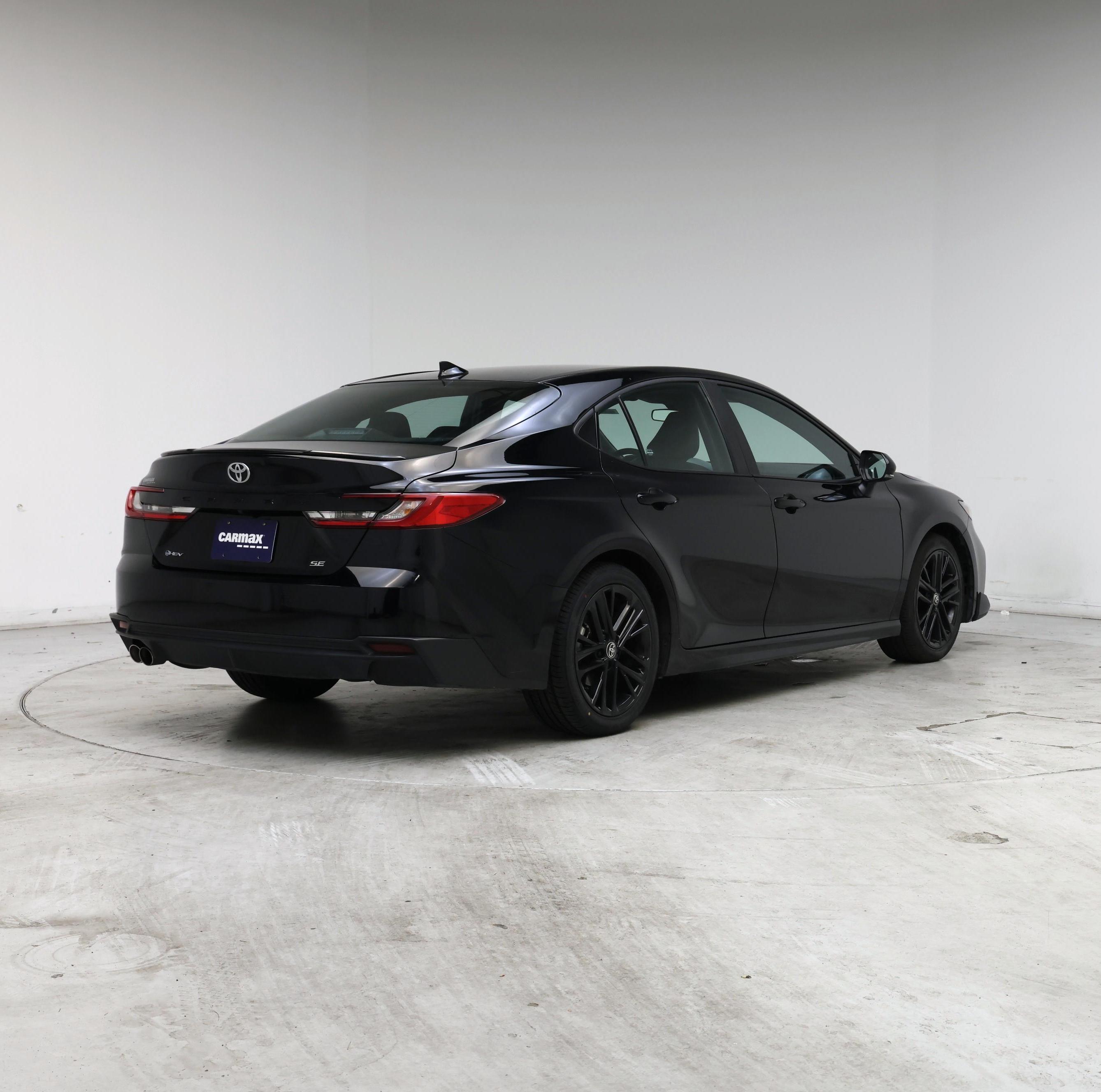 Thumbnail: 2025 Toyota Camry - 8