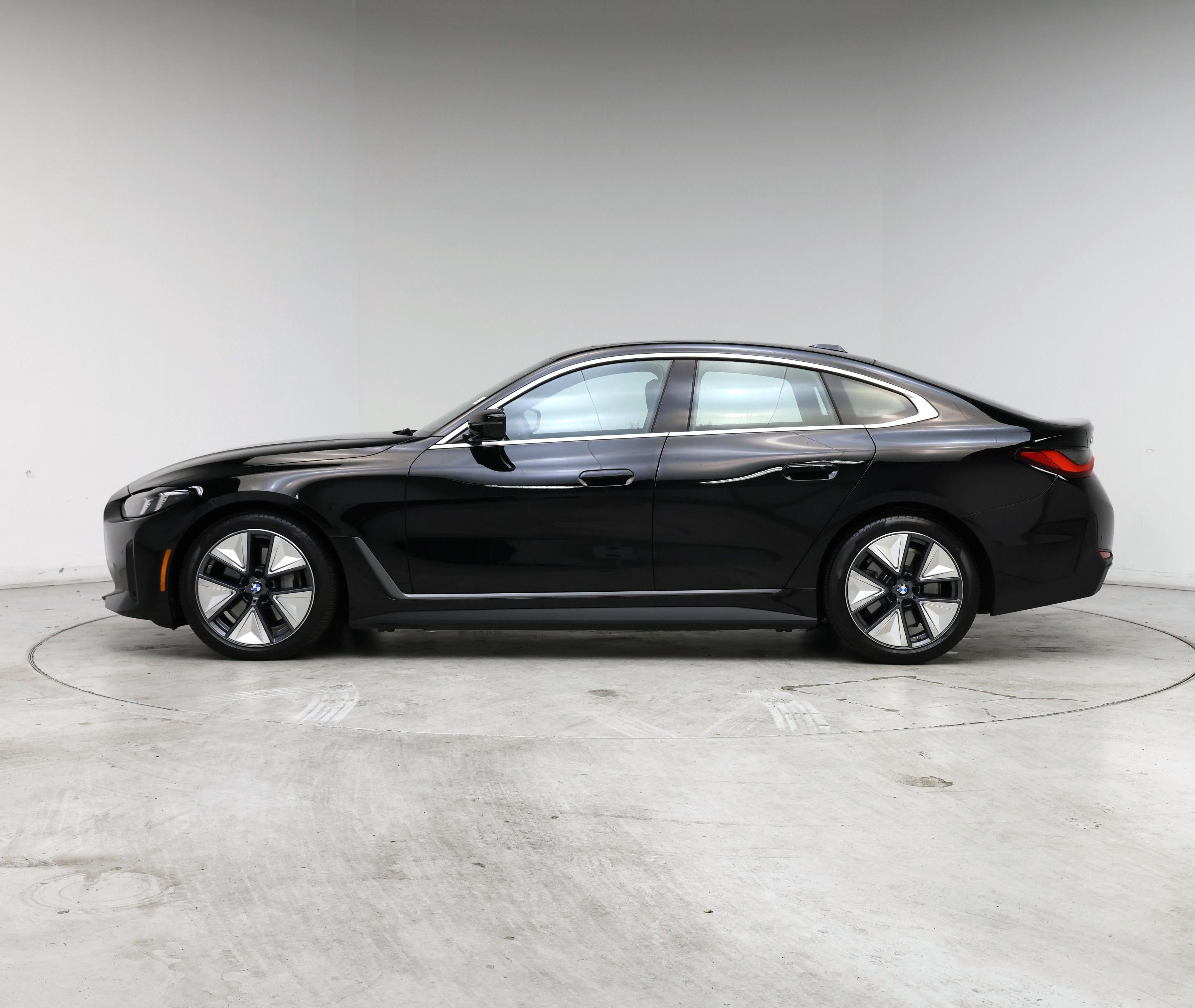 Thumbnail: 2025 BMW i4 - 3