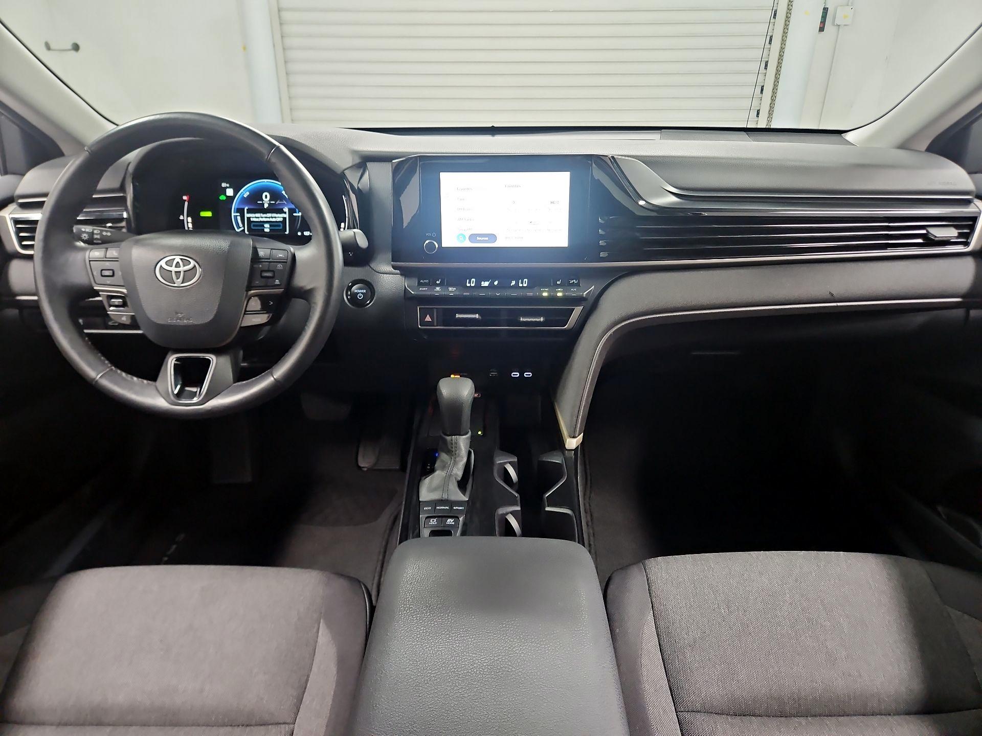 Thumbnail: 2025 Toyota Camry - 9