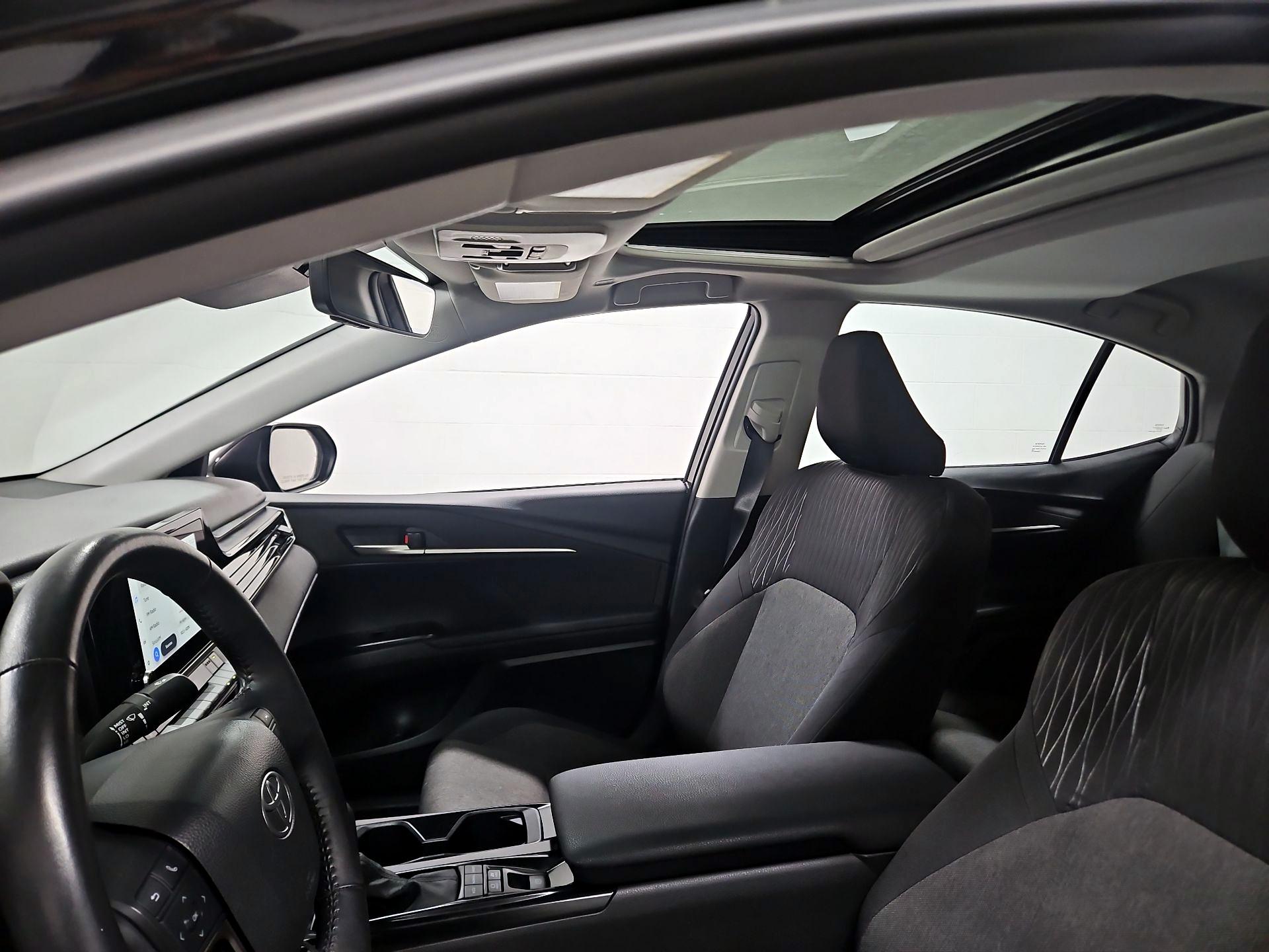Thumbnail: 2025 Toyota Camry - 19