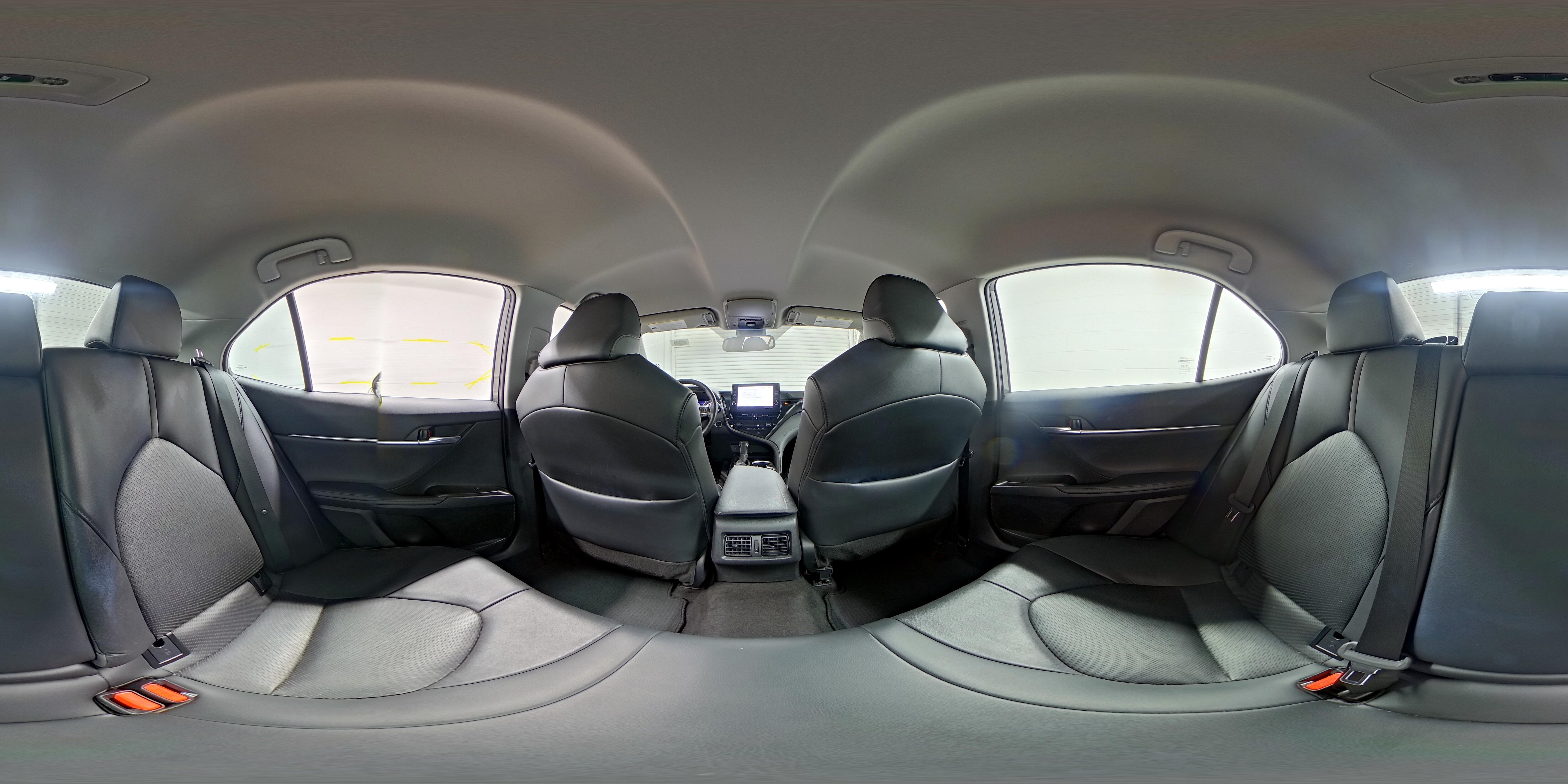 2024 Toyota Camry XLE - Photo 25