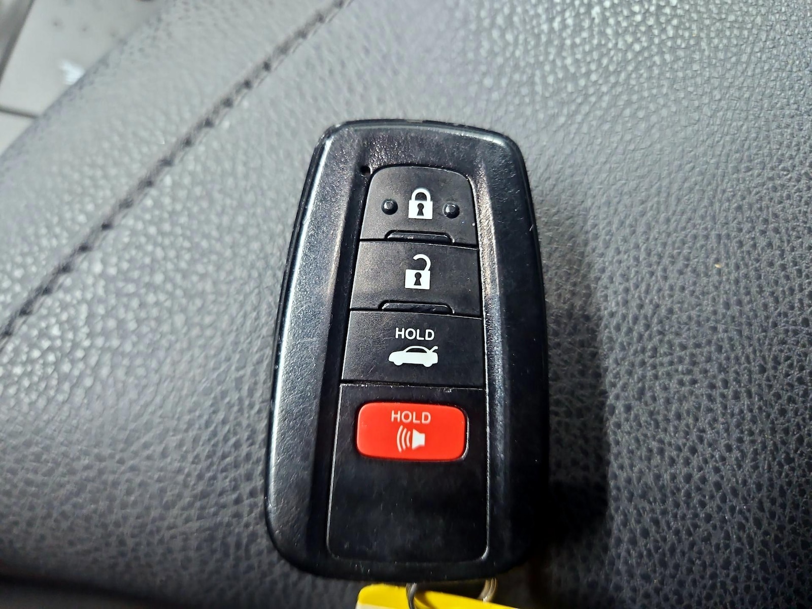 2024 Toyota Camry XLE - Photo 23