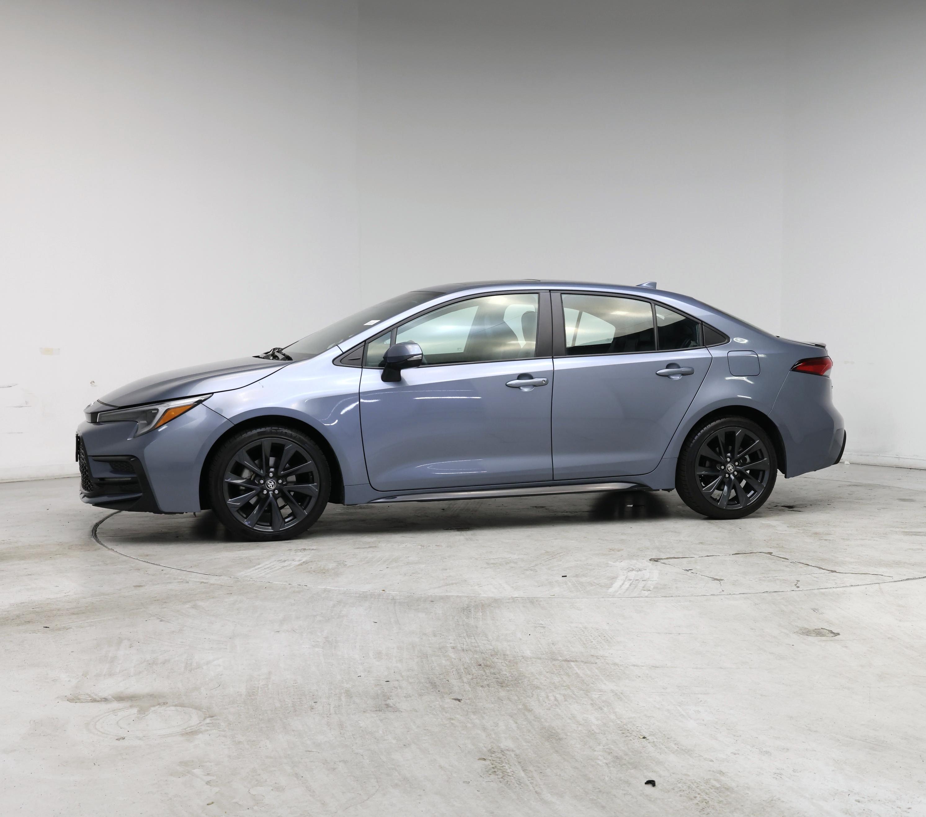 Thumbnail: 2024 Toyota Corolla - 3