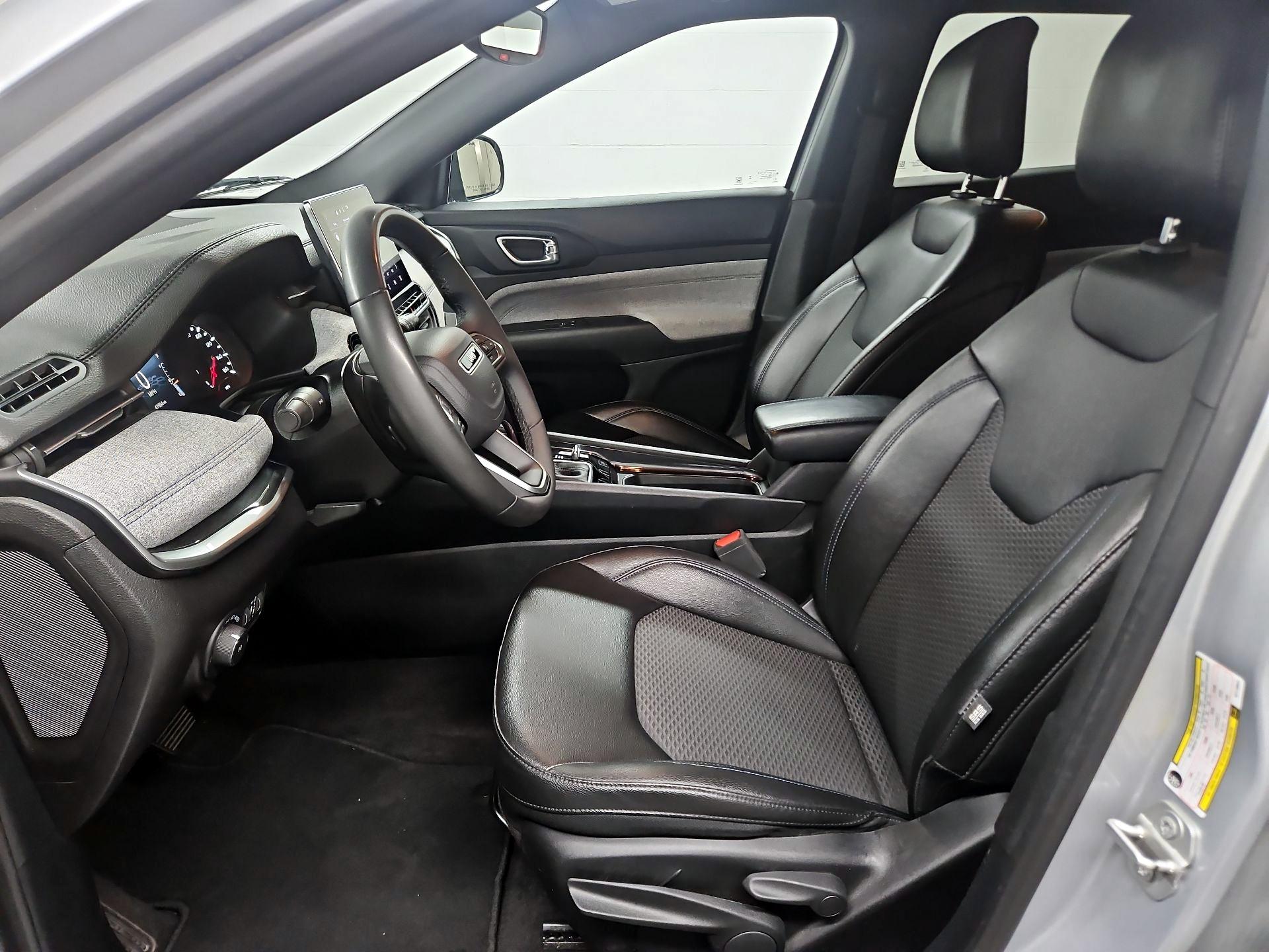 Thumbnail: 2024 Jeep Compass - 11