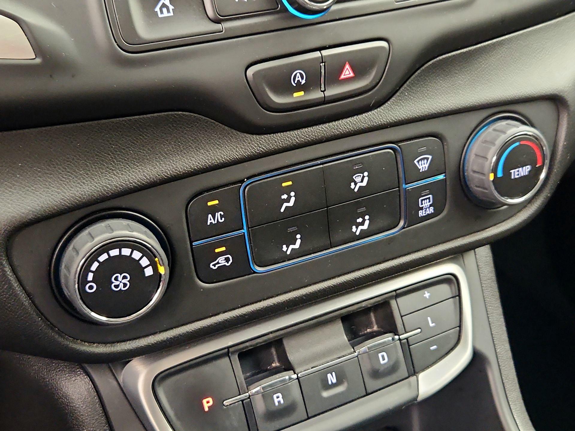 Thumbnail: 2024 GMC Terrain - 16