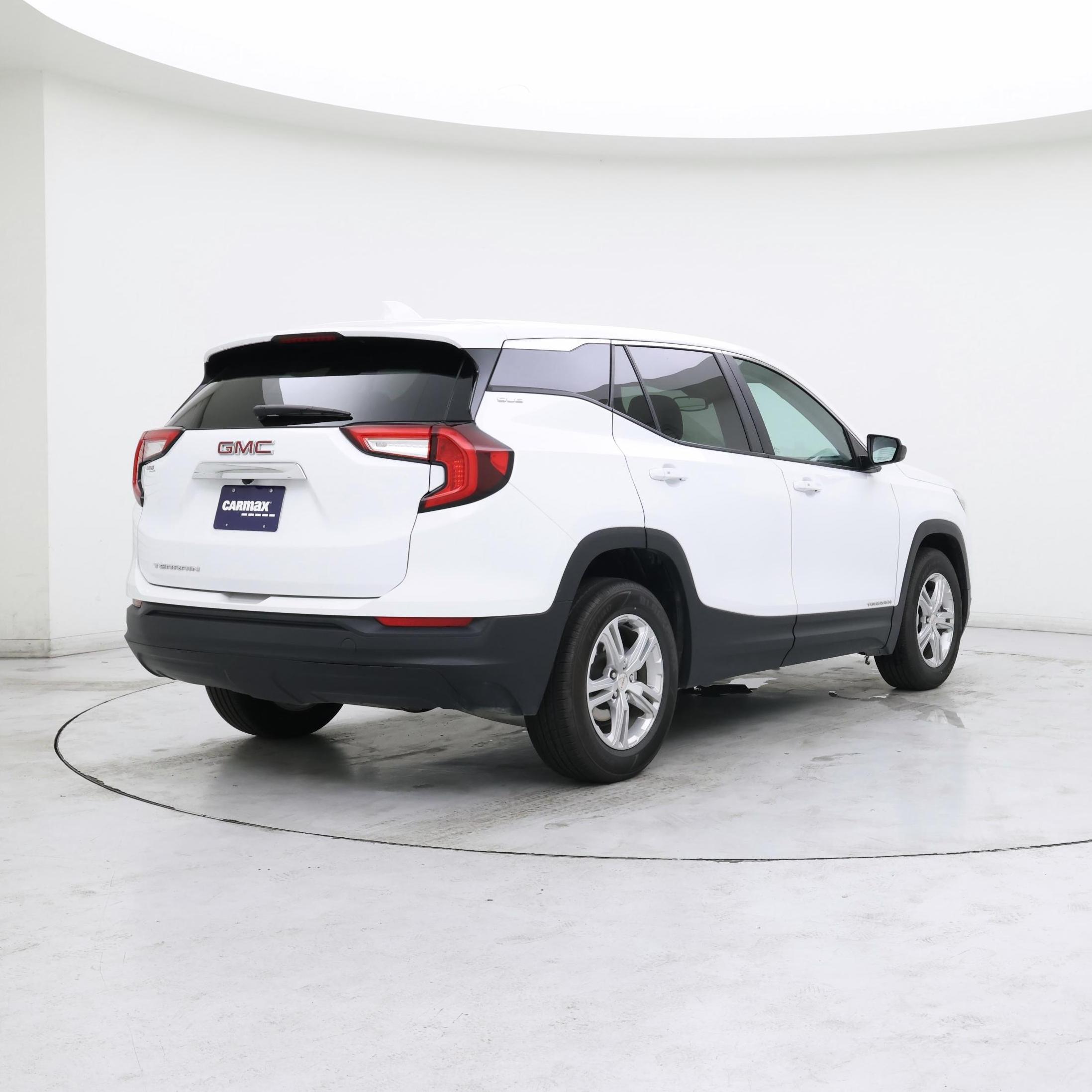 Thumbnail: 2024 GMC Terrain - 8
