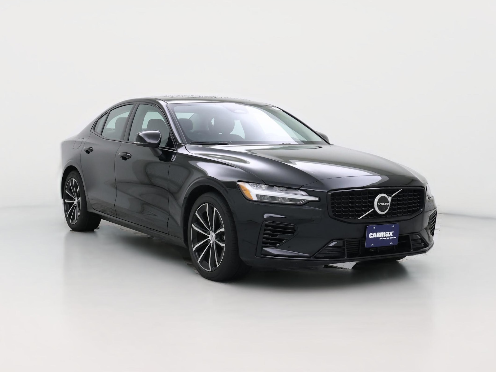 2023 Volvo S60 Recharge Plug-In Hybrid