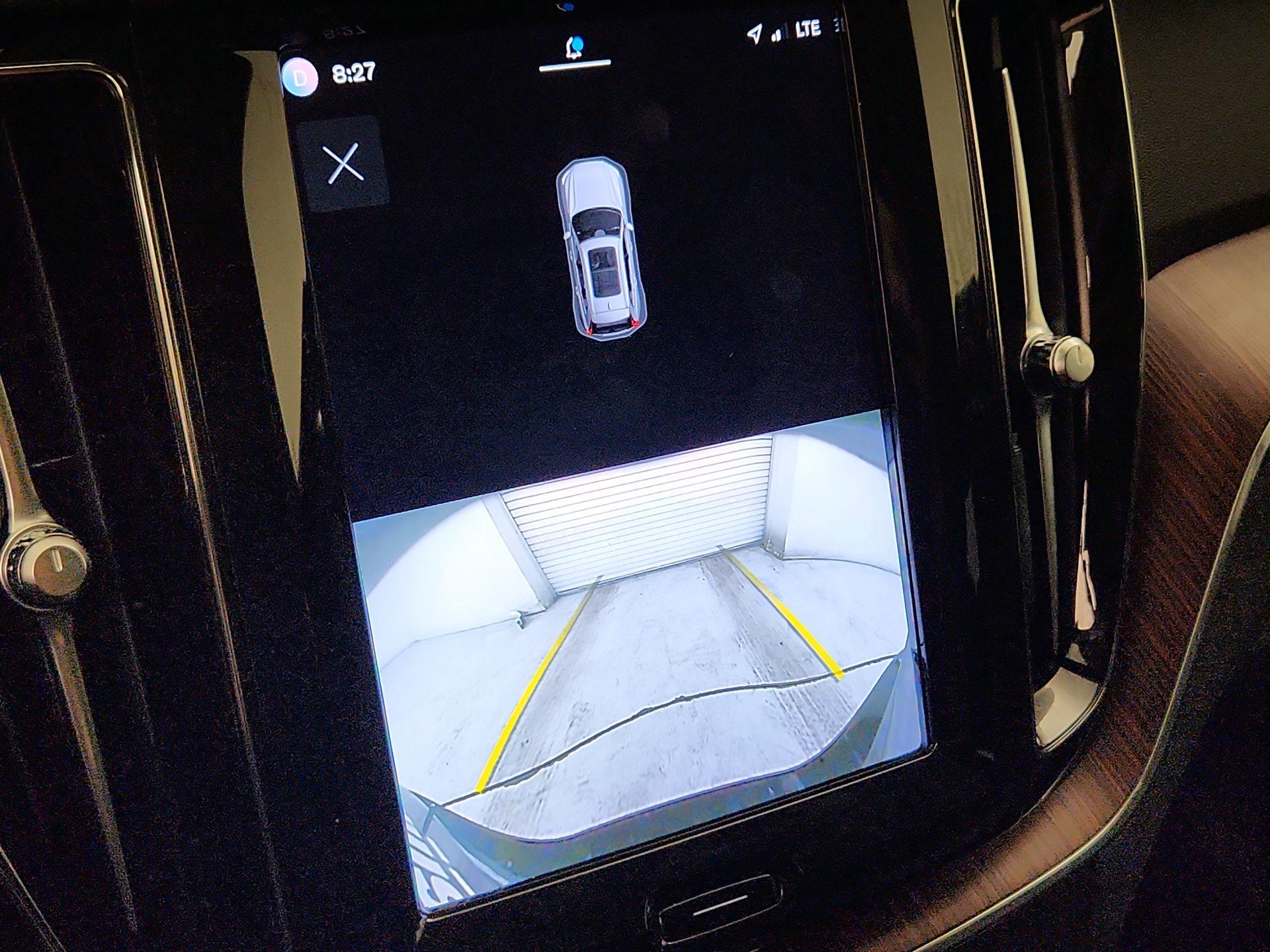 Thumbnail: 2023 Volvo XC60 - 15