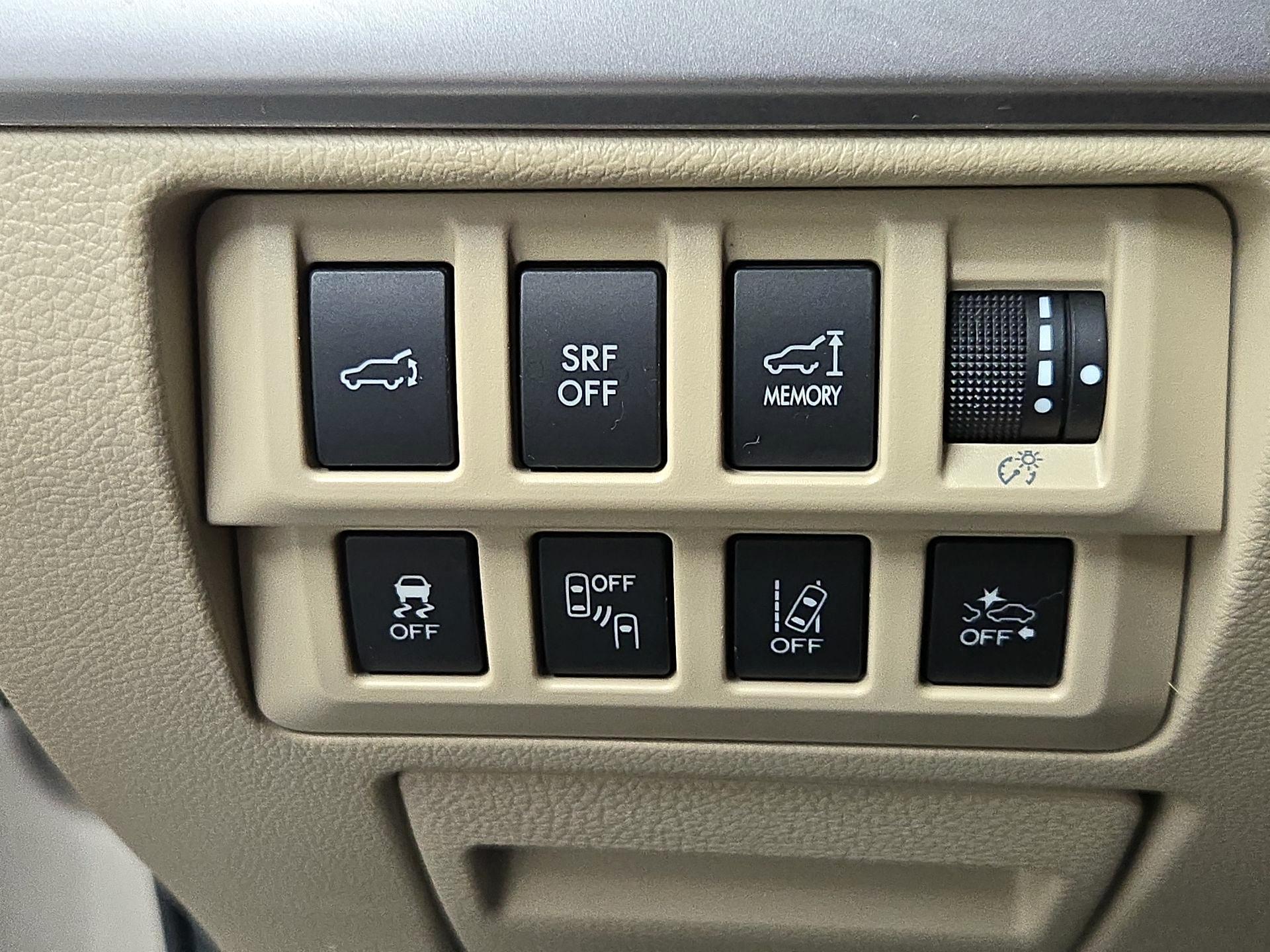 Thumbnail: 2015 Subaru Outback - 13