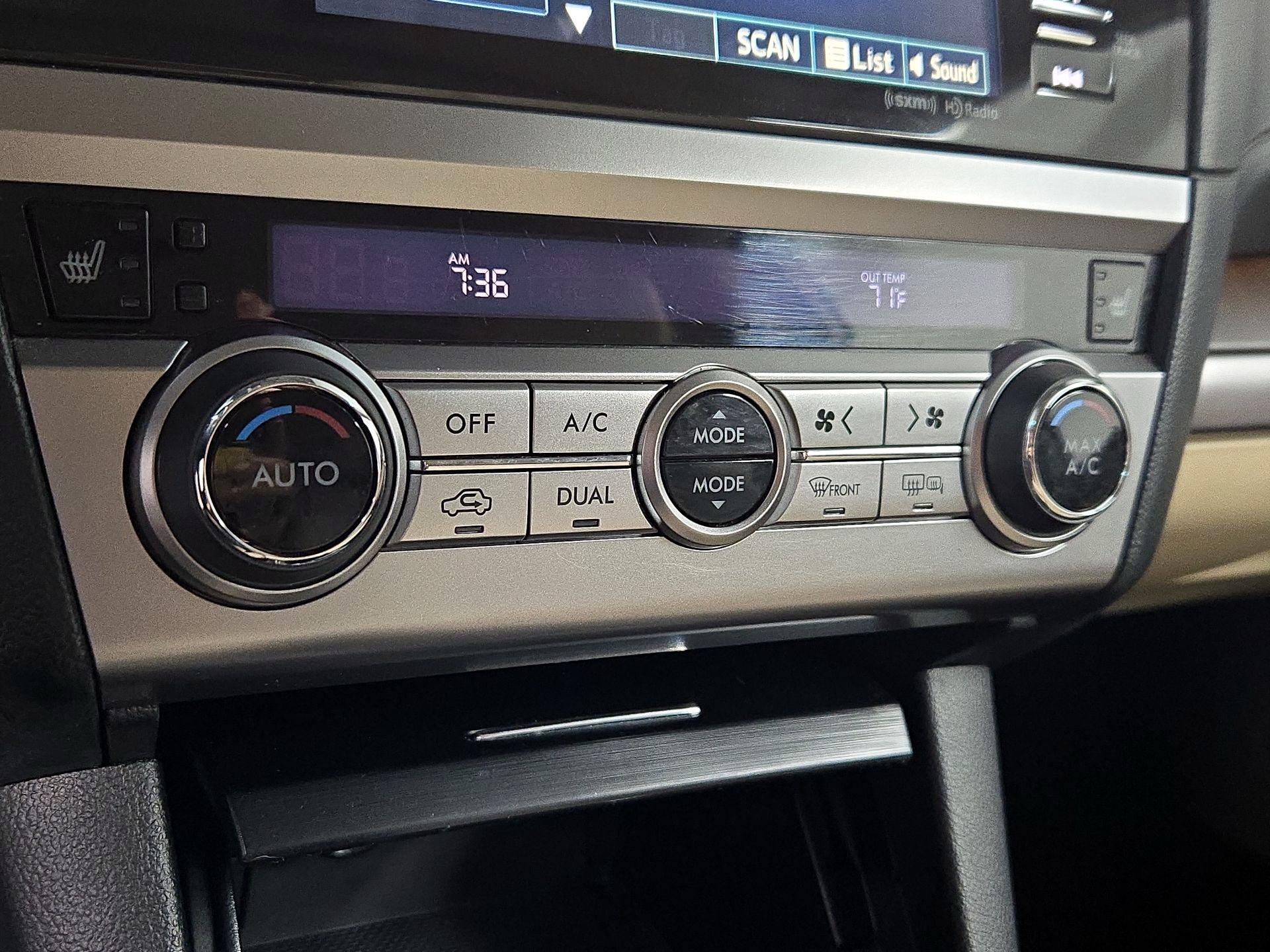 Thumbnail: 2015 Subaru Outback - 17