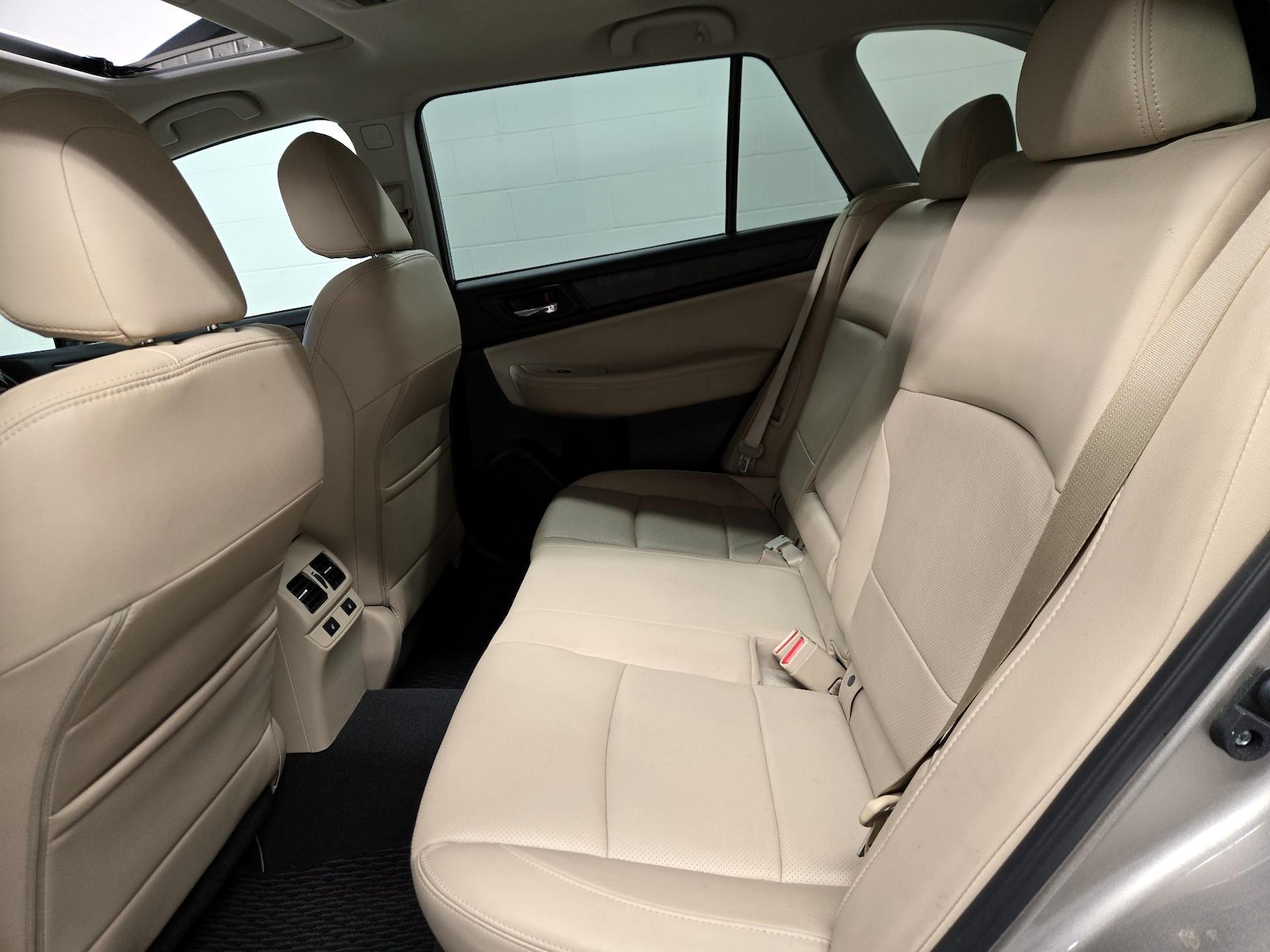 2015 Subaru Outback Limited - Photo 22