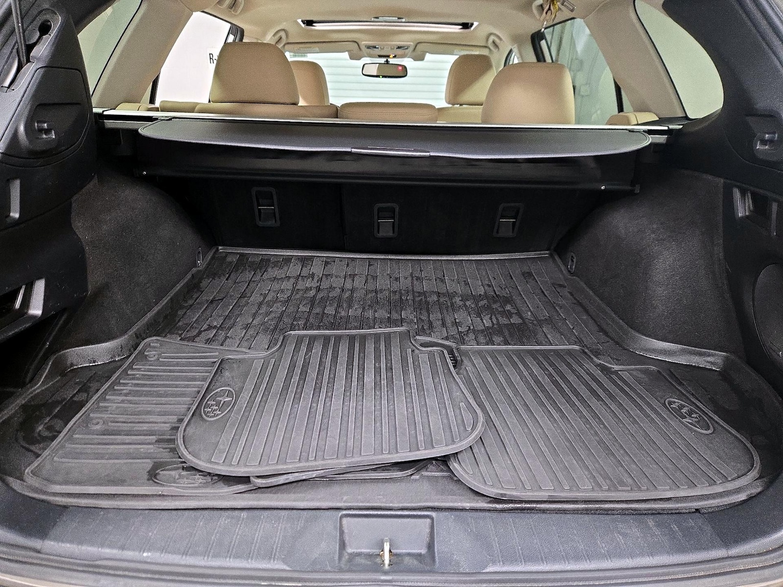 2015 Subaru Outback Limited - Photo 23