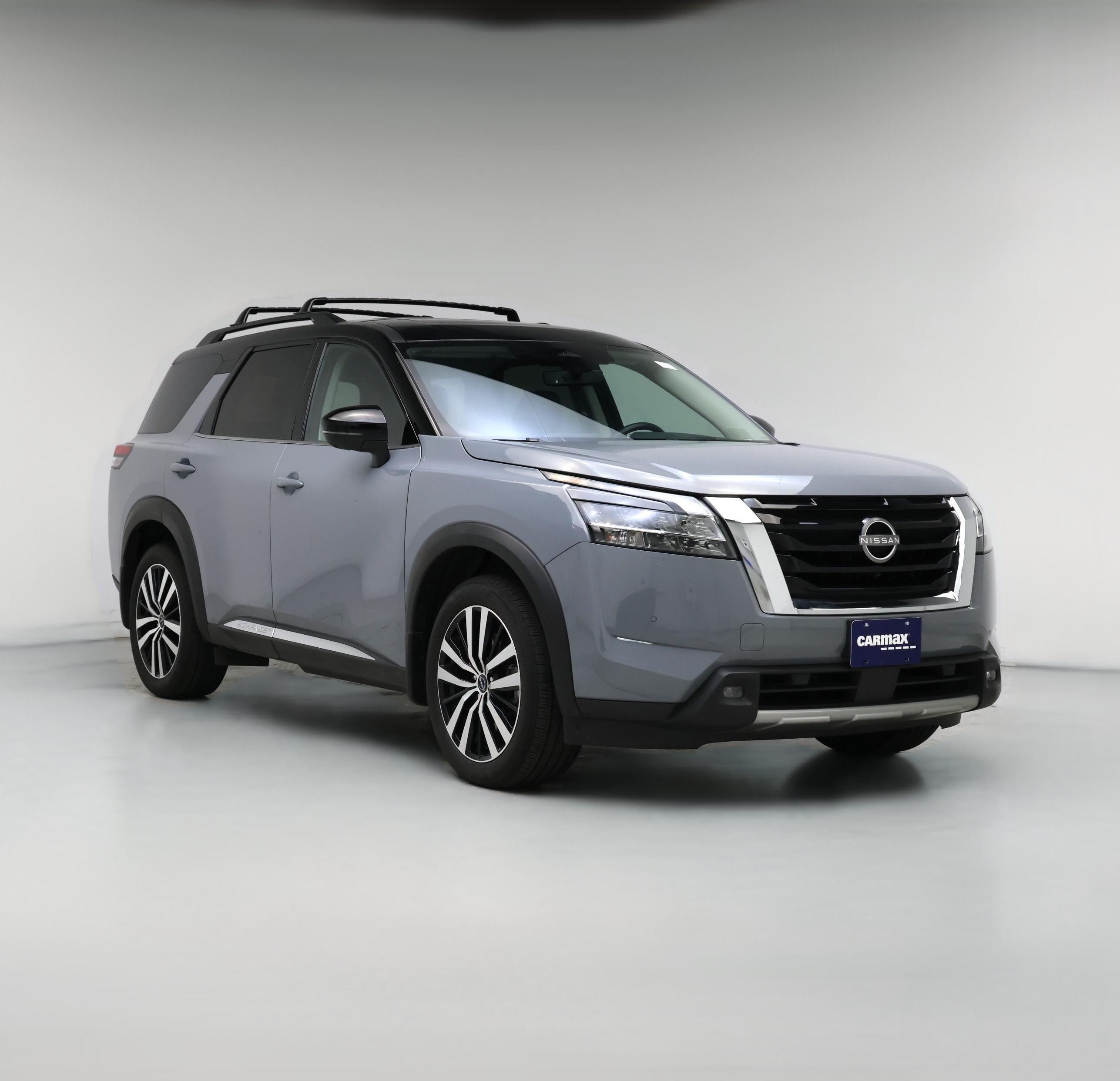 Thumbnail: 2023 Nissan Pathfinder - 1