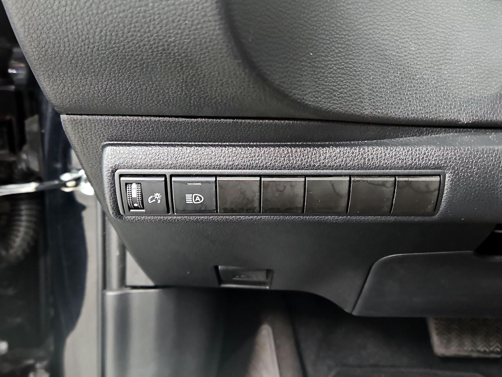 2024 Toyota Corolla XSE - Photo 14