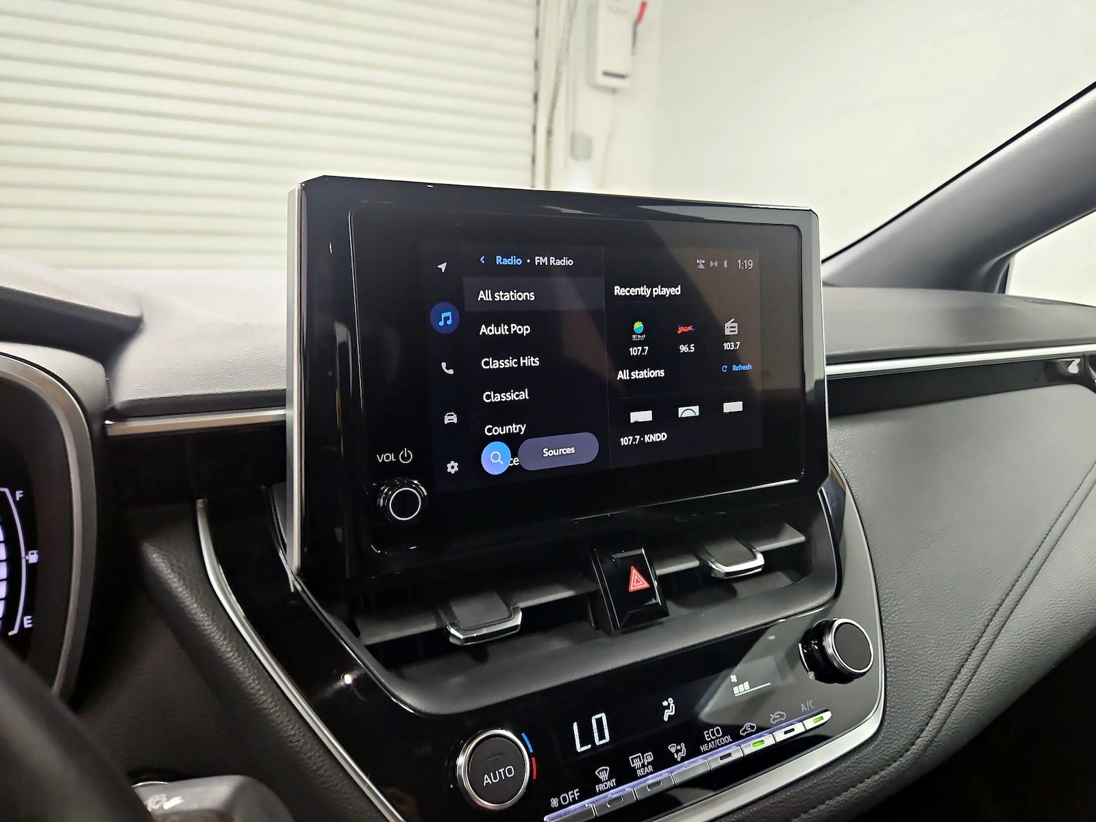 2024 Toyota Corolla XSE - Photo 16