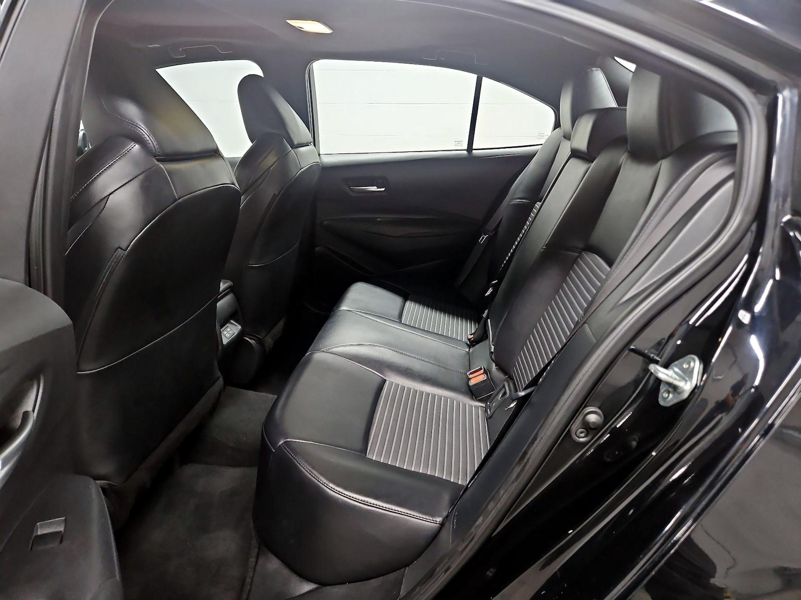 2024 Toyota Corolla XSE - Photo 21