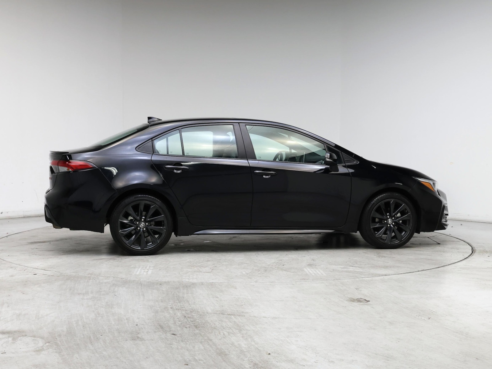 2024 Toyota Corolla XSE - Photo 8