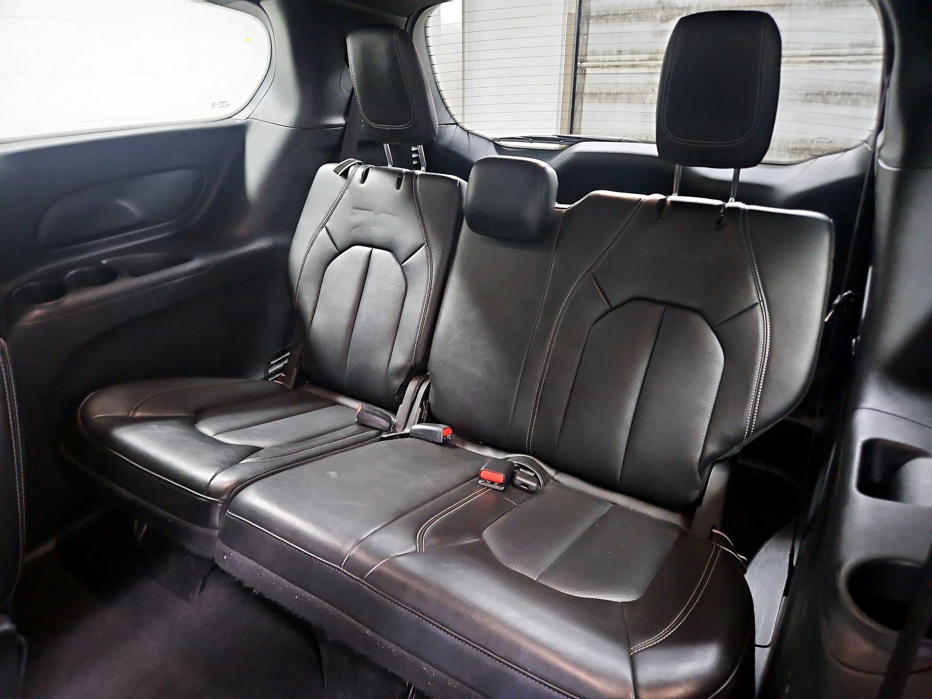 Thumbnail: 2025 Chrysler Pacifica - 20
