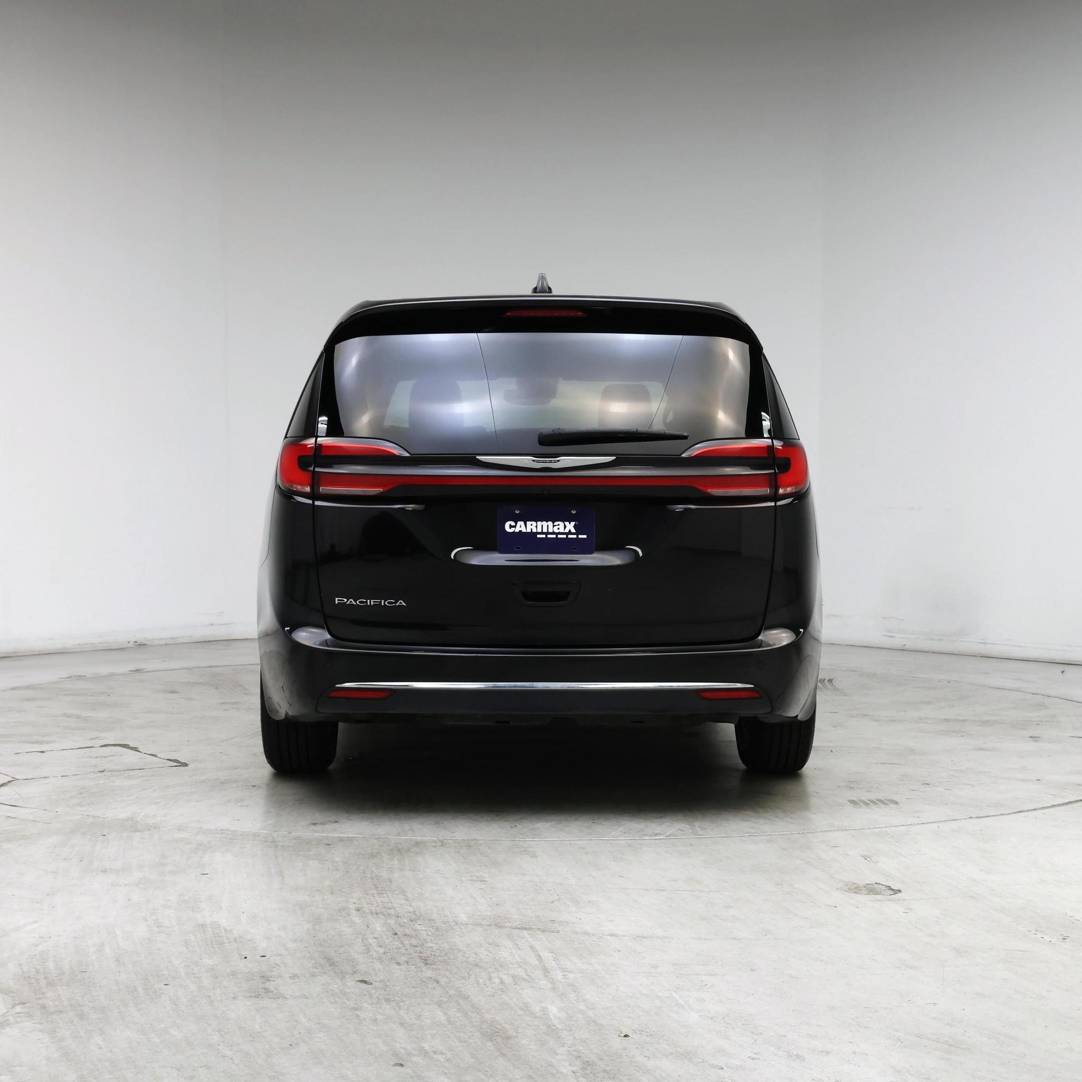 Thumbnail: 2025 Chrysler Pacifica - 6