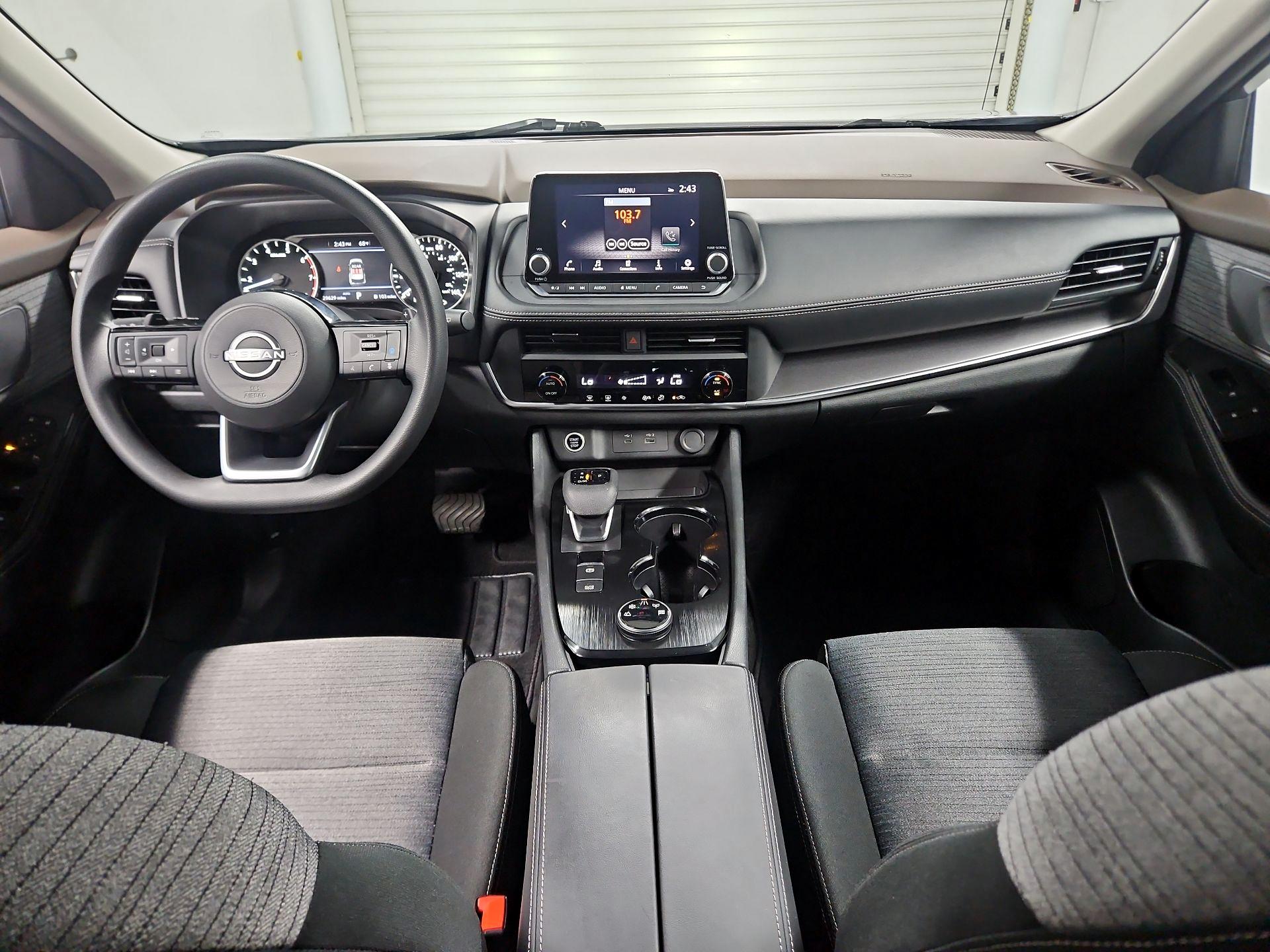 Thumbnail: 2023 Nissan Rogue - 9