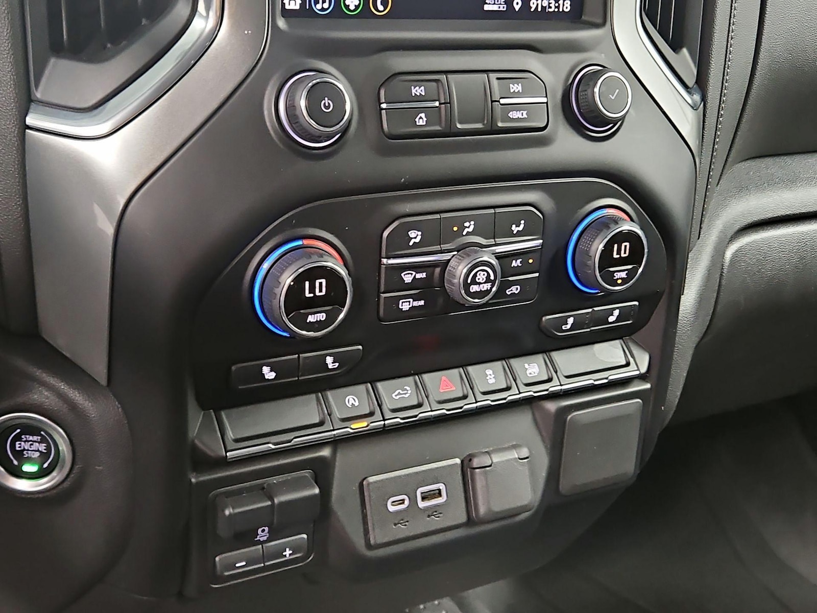 2021 Chevrolet Silverado 1500 LT - Photo 17