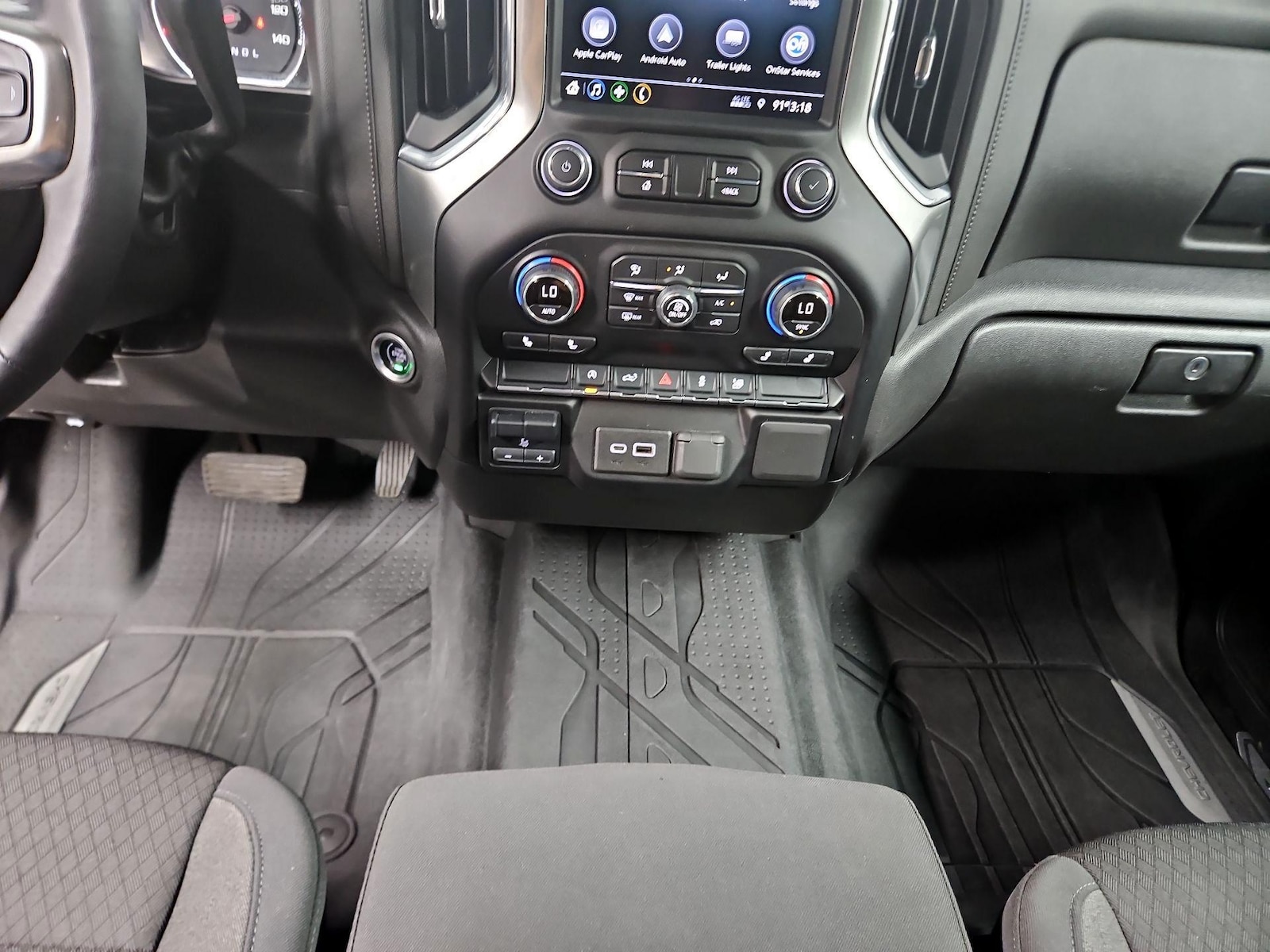 2021 Chevrolet Silverado 1500 LT - Photo 18