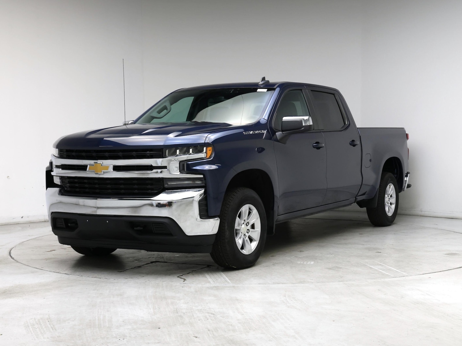 2021 Chevrolet Silverado 1500 LT - Photo 5