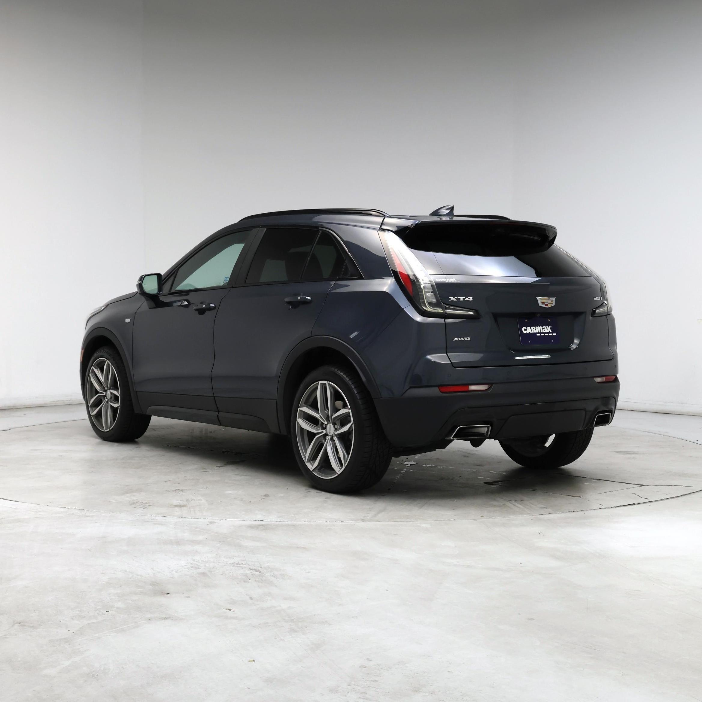 Thumbnail: 2019 Cadillac XT4 - 2
