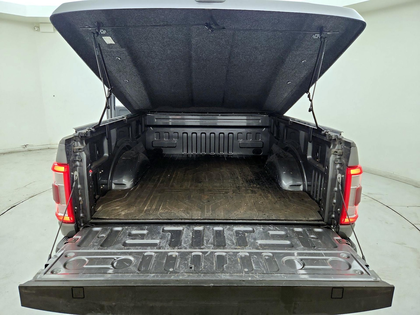 2021 Ford F-150 Lariat - Photo 22