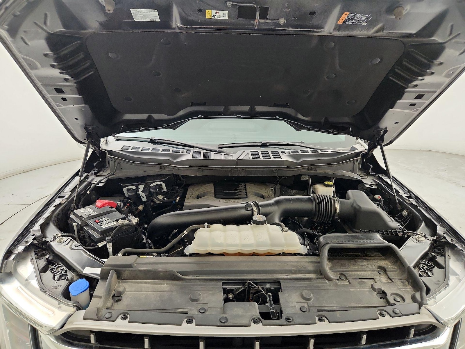 2021 Ford F-150 Lariat - Photo 23