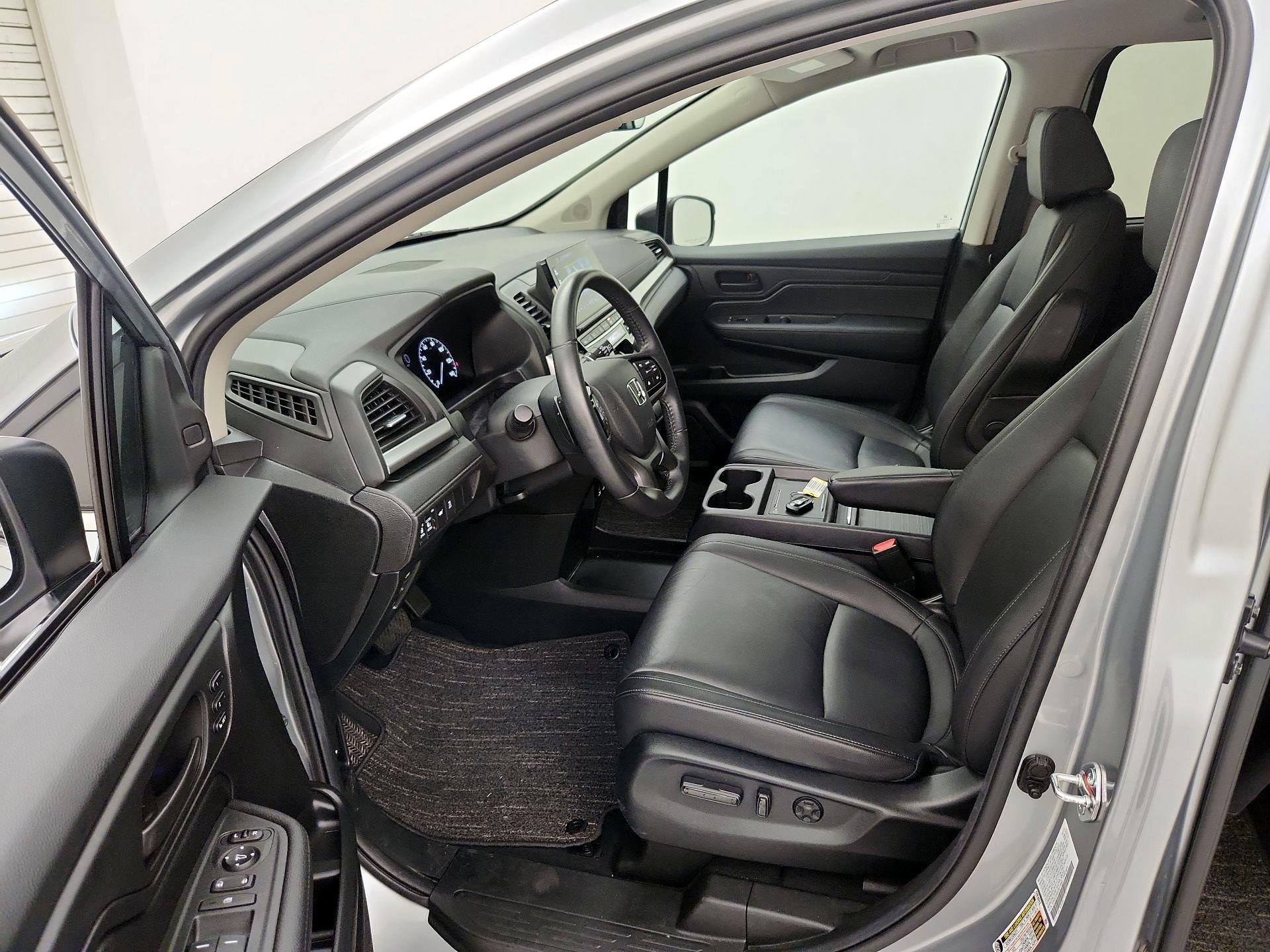 Thumbnail: 2025 Honda Odyssey - 11