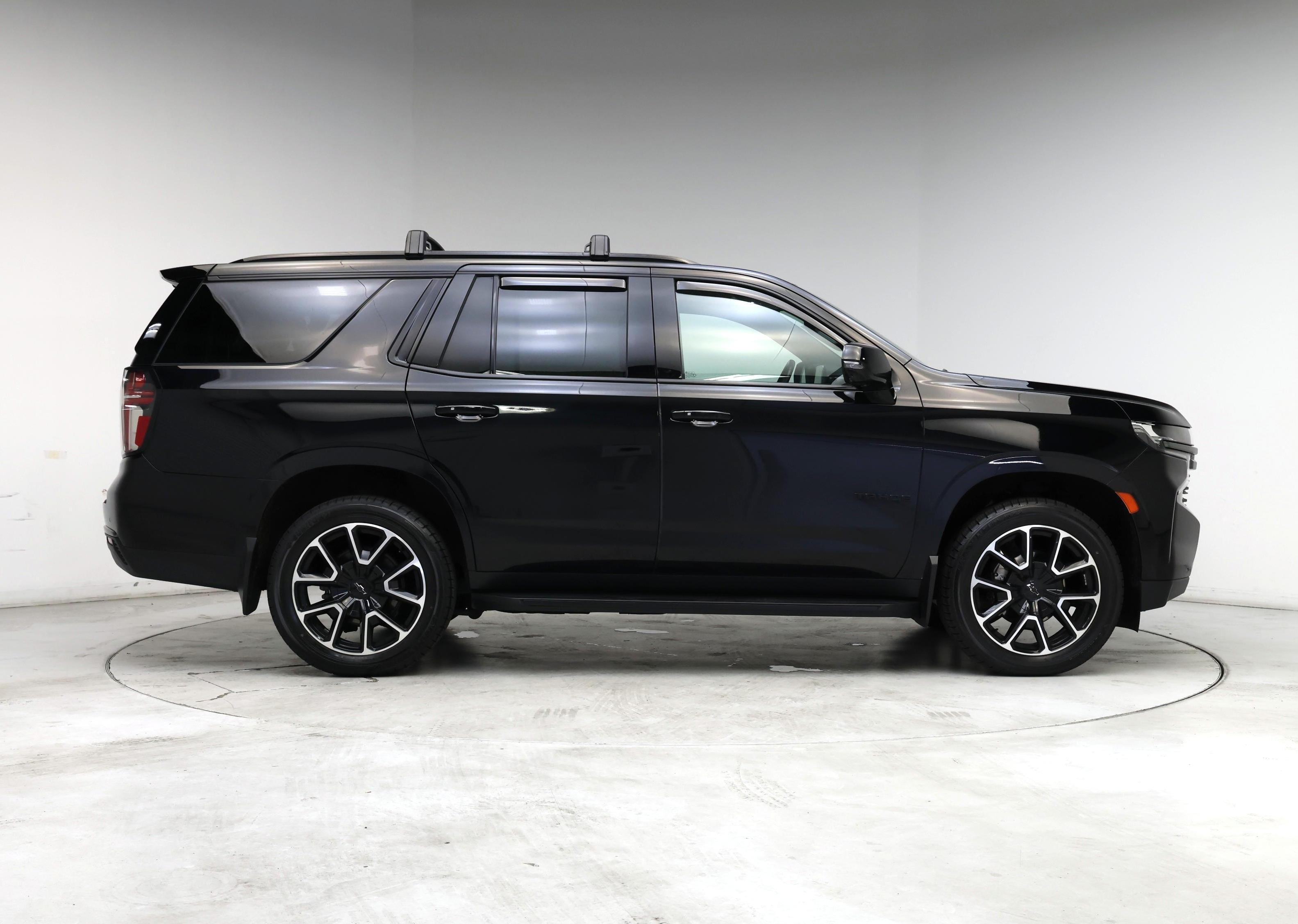 Thumbnail: 2021 Chevrolet Tahoe - 7